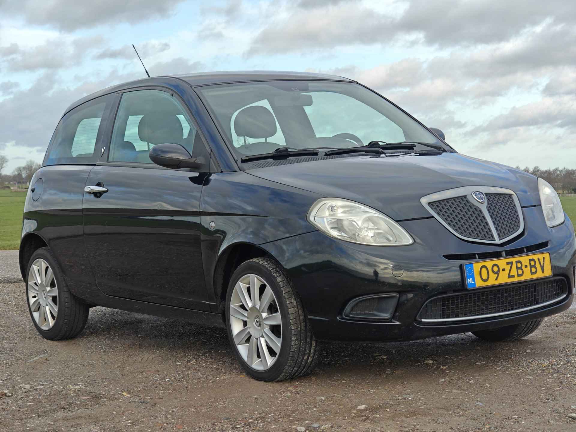 Lancia Ypsilon 1.2 Argento | Nieuwe Distributieriem - 17/21