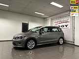 Volkswagen Golf Sportsvan 1.0 TSI Connected Series * Automaat / Camera / Navigatie / Trekhaak / NL Auto *