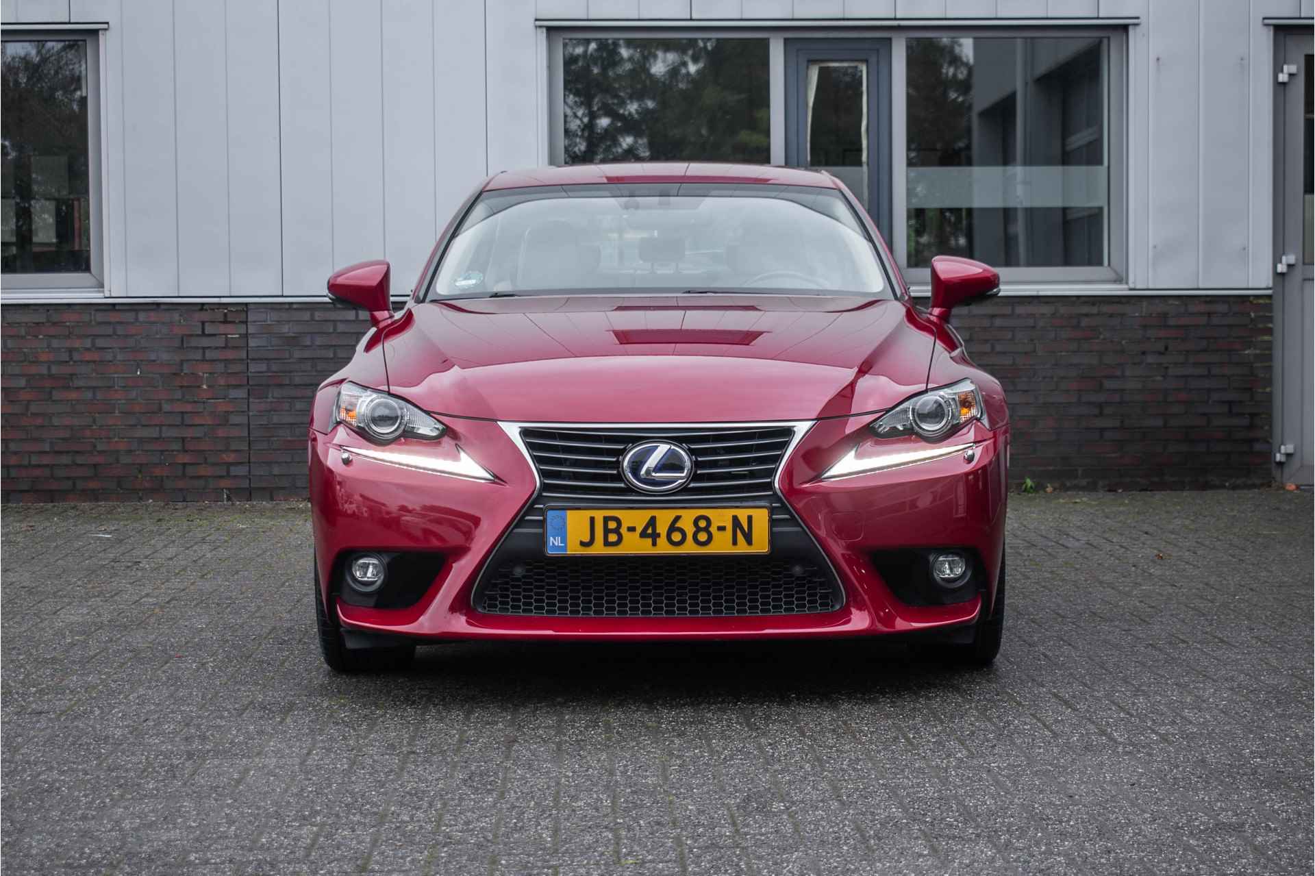 Lexus IS 300h Business Line Pro | Full Leder - 7/31