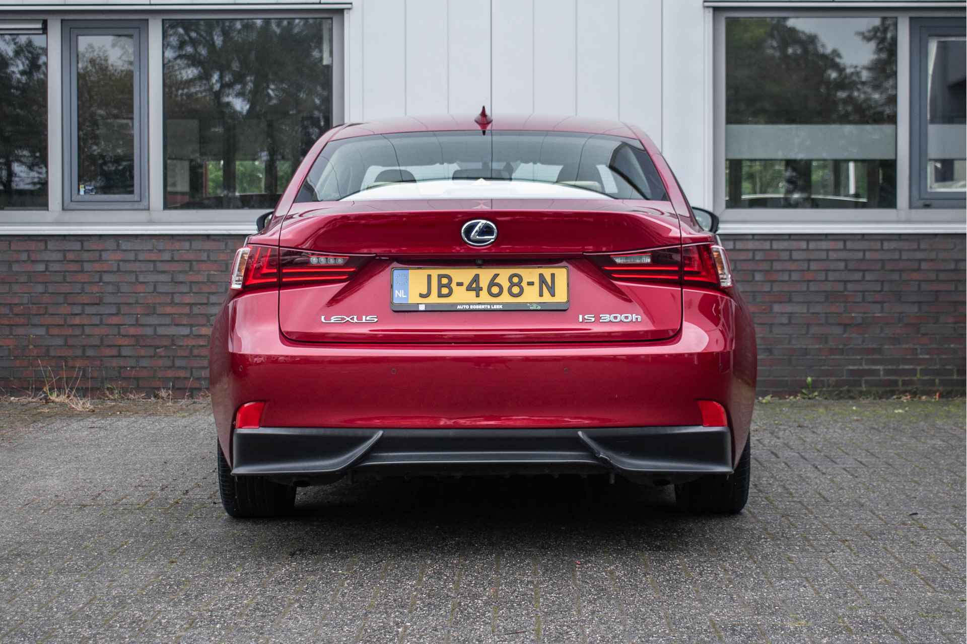 Lexus IS 300h Business Line Pro | Full Leder - 8/31