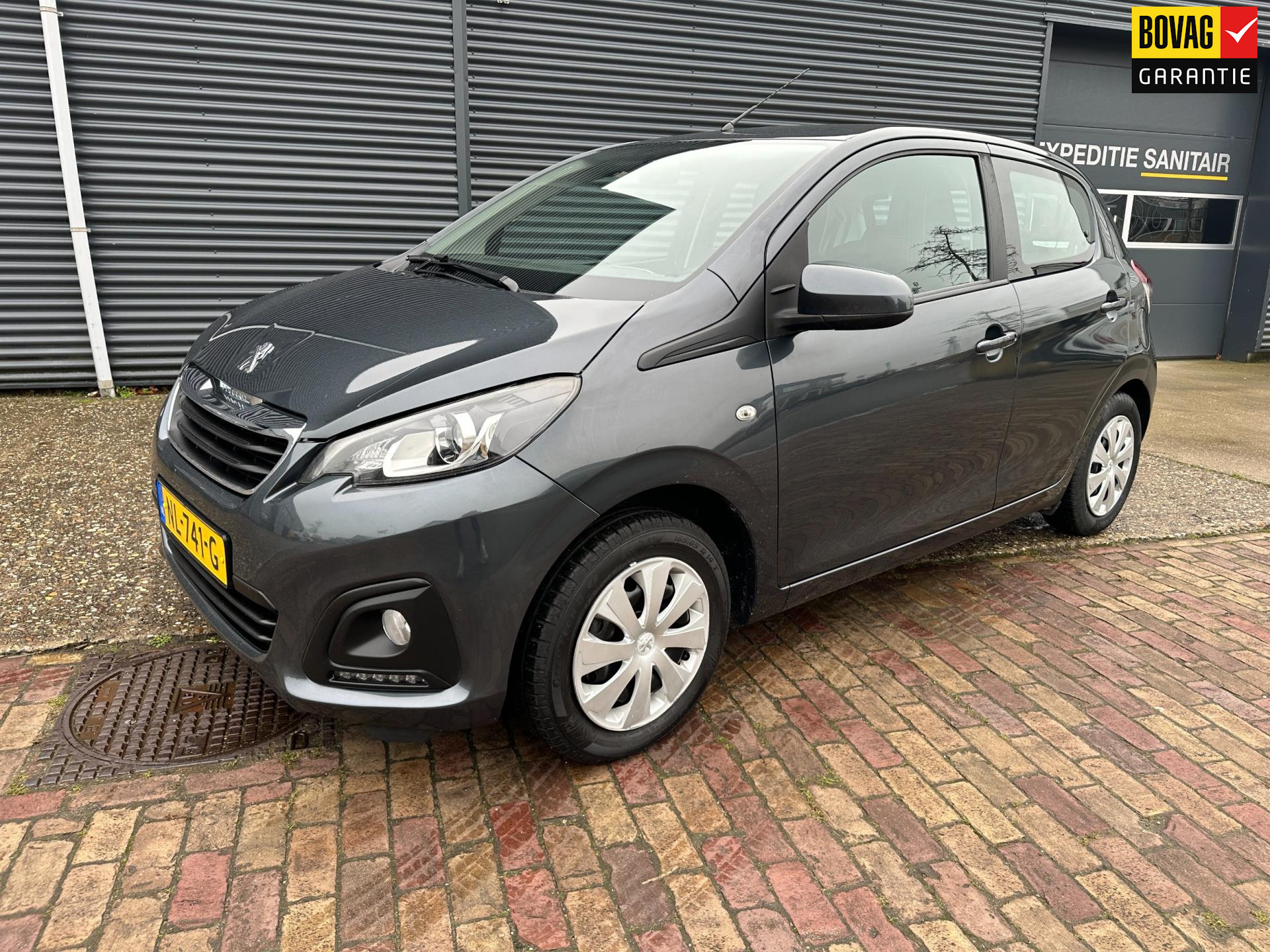 Peugeot 108 1.0 e-VTi Active Automaat Airco