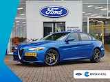 Alfa Romeo Giulia 2.0 T AWD Veloce | NL-Auto | 19 inch | Adap. Cruise | Stoelverwarming | Lederen Bekleding