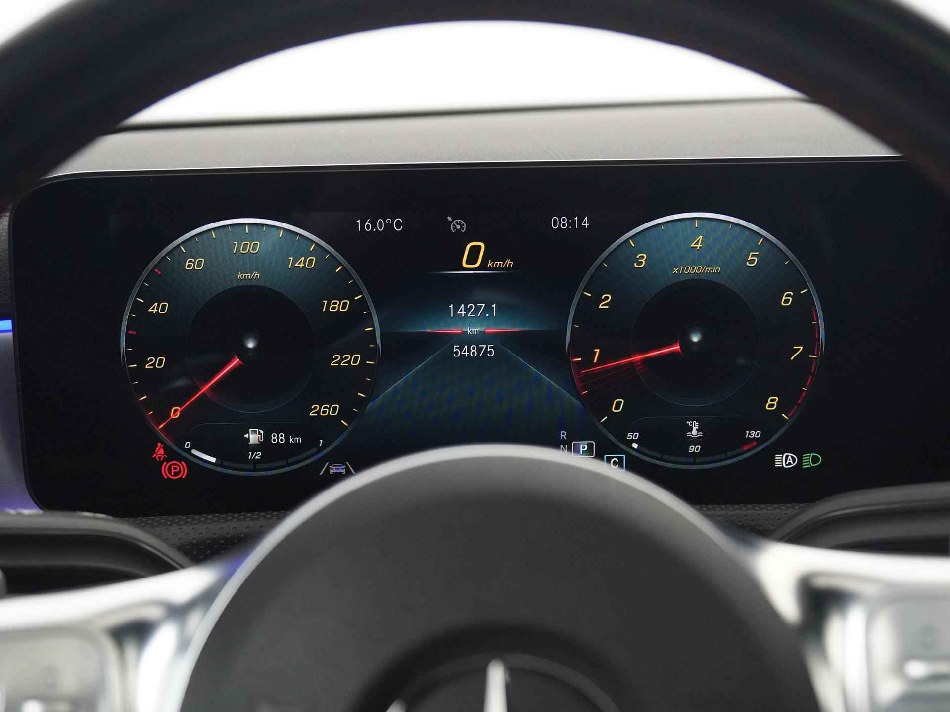 Mercedes-Benz CLA-klasse 200 Premium Plus AMG Night | Panoramadak | Widescreen | Mem Stoel | Carplay | Zondag Open! - 8/42