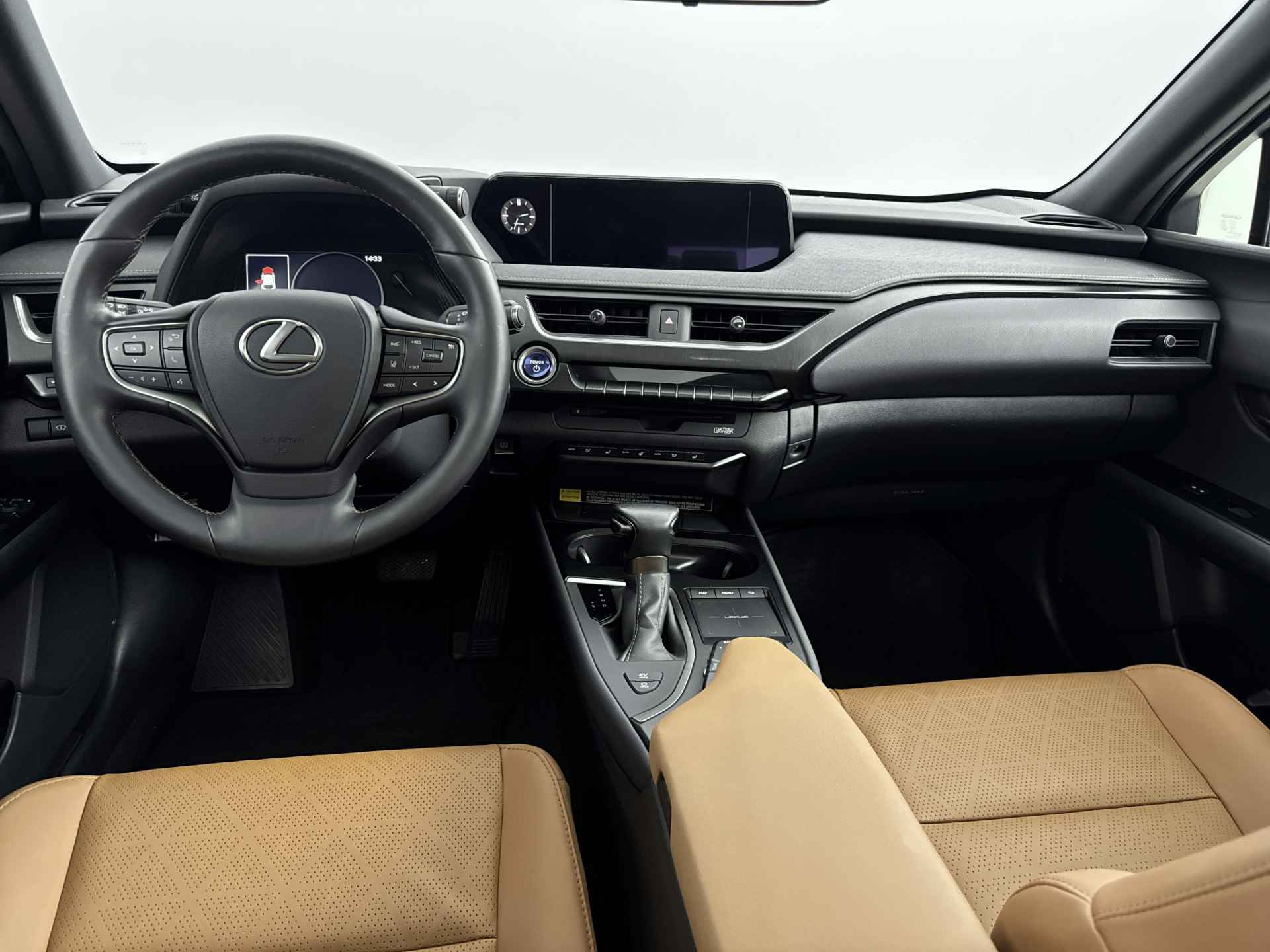 Lexus UX 250h Executive Line Limited | Schuifdak | Mark Levinson | Stoel en stuurwiel verwarmd | Leder | Navigatie | LM velgen | - 6/41