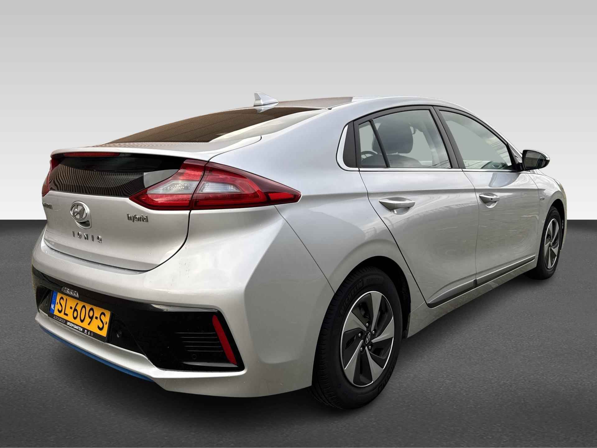 Hyundai IONIQ 1.6 GDi Comfort Hybride - 4/32