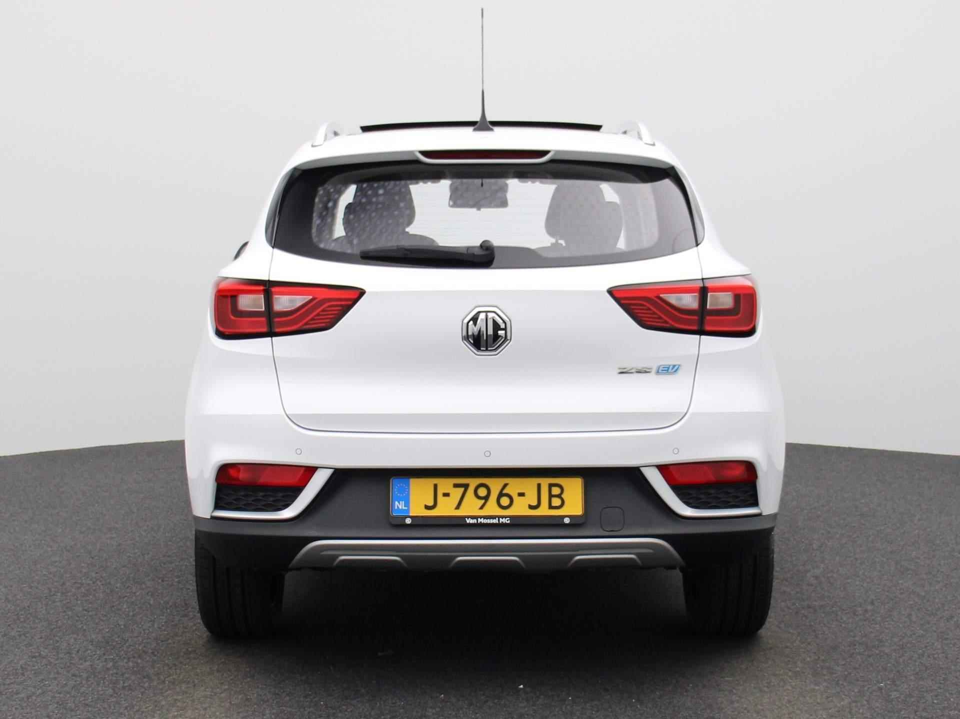 MG ZS EV Luxury 45 kWh | Leder | Navi | Cam | Airco | Schuifdak | PDC | LED | - 7/38