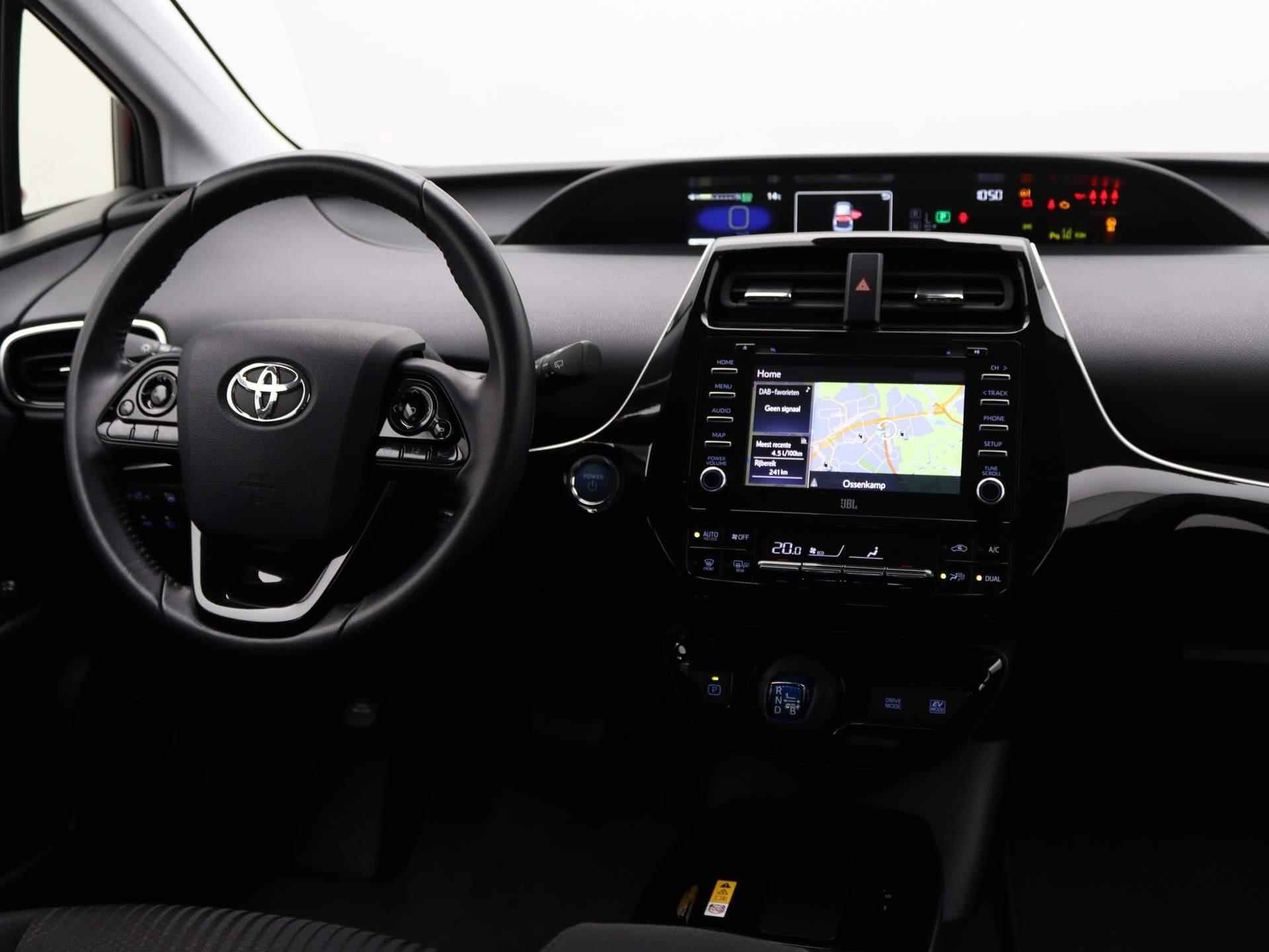 Toyota Prius 1.8 Executive Automaat | Airco | Navigatie | Achteruitkijkcamera | Cruise Control | - 30/49