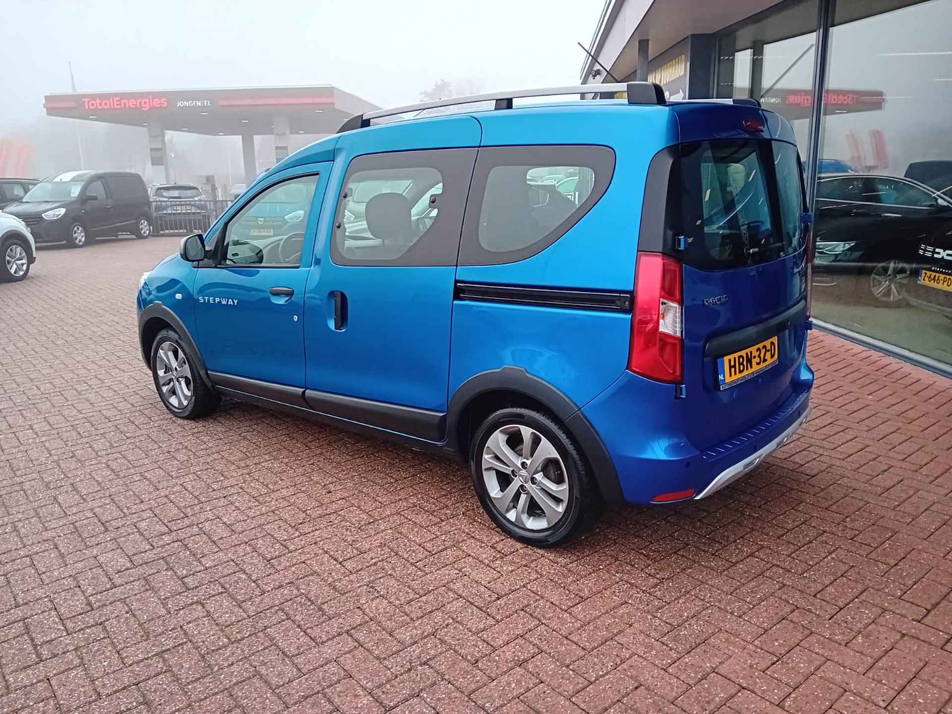 Dacia Dokker 1.2 TCe S&S Stepway, Airco, Multimedia systeem, Bluetooth telefoonverbinding, Cruise control, Parkeersensoren, Elektrische ramen BOVAG - 8/23