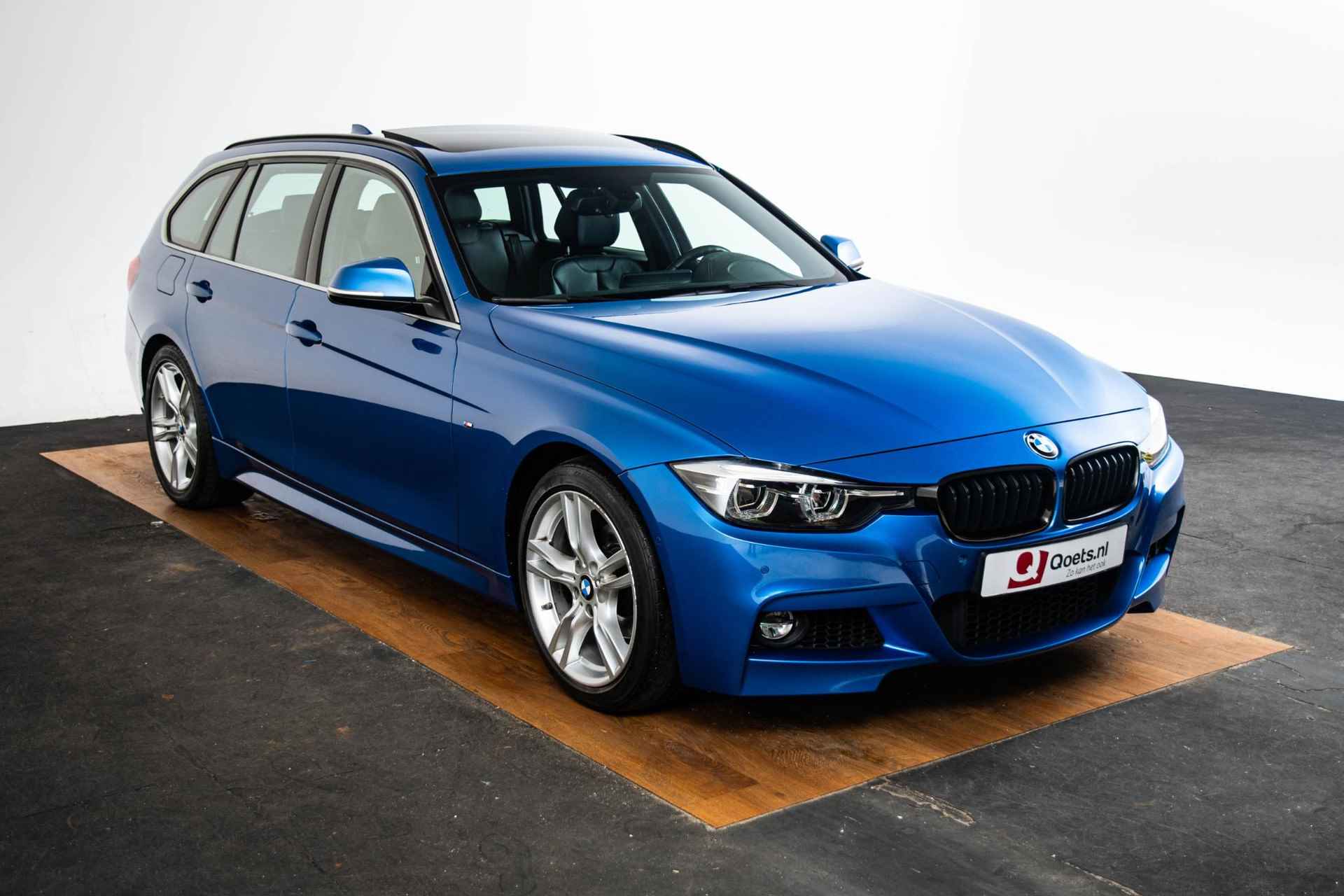 BMW 3-serie Touring 318i Edition M Sport Shadow Executive M Sport - Panoramadak - Cruise control - Park Assistant -  Regen/lichtsensor - Elektrisch verwarmde voorstoelen - HiFi - Automatisch dimmende binnenspiegel - - 64/67