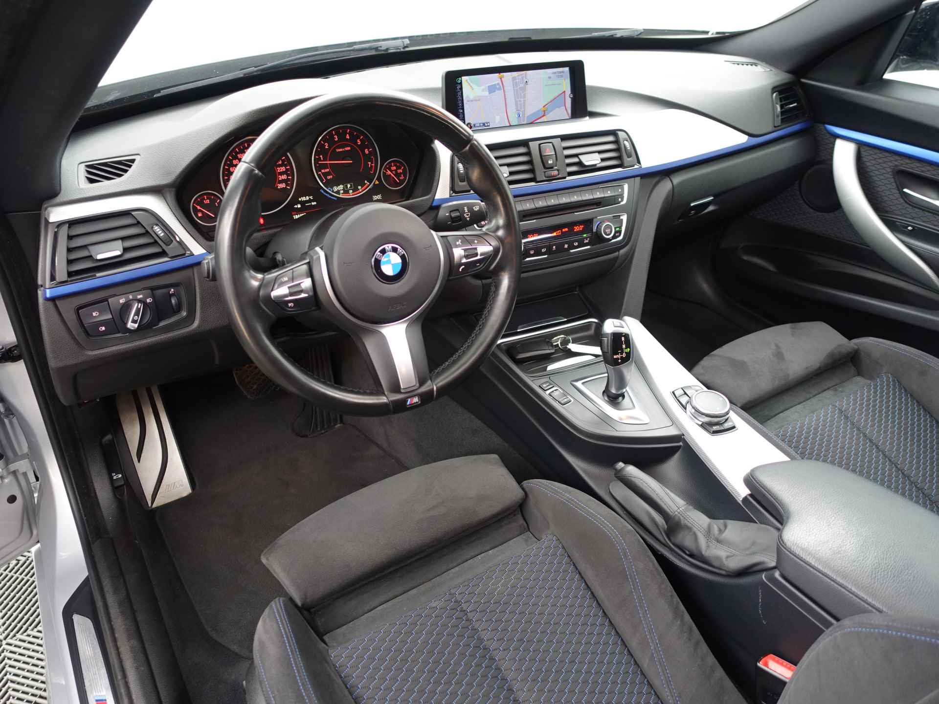BMW 3-serie Gran Turismo 320i 184Pk M Performance Aut- Panodak, Xenon Led, Sfeerverlichting, Alcantara Sport Interieur, Dynamic Select - 3/44