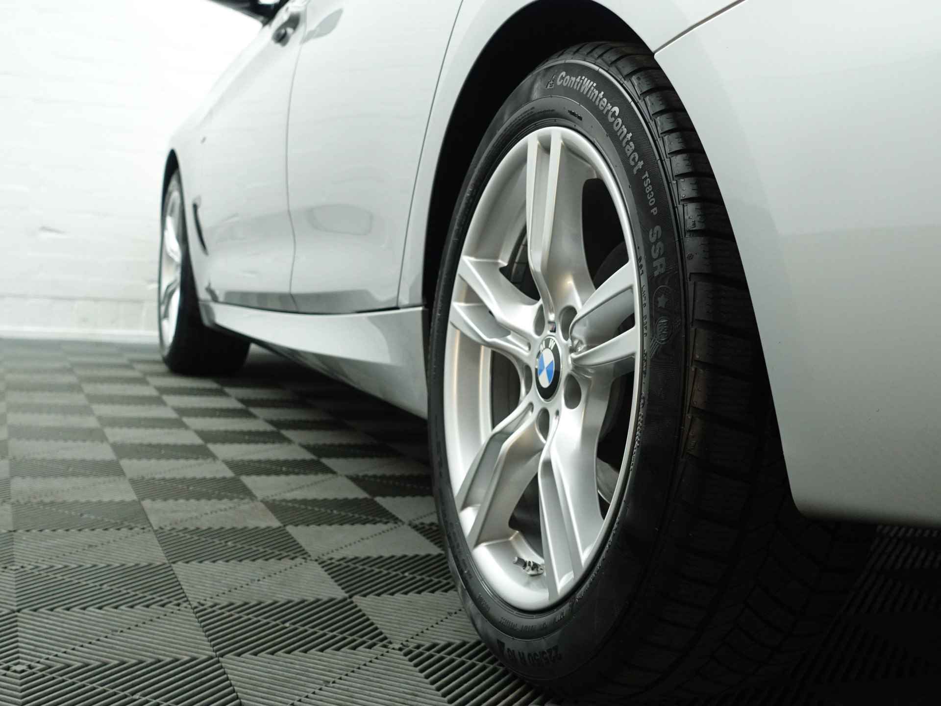 BMW 3-serie Gran Turismo 320i 184Pk M Performance Aut- Panodak, Xenon Led, Sfeerverlichting, Alcantara Sport Interieur, Dynamic Select - 38/44