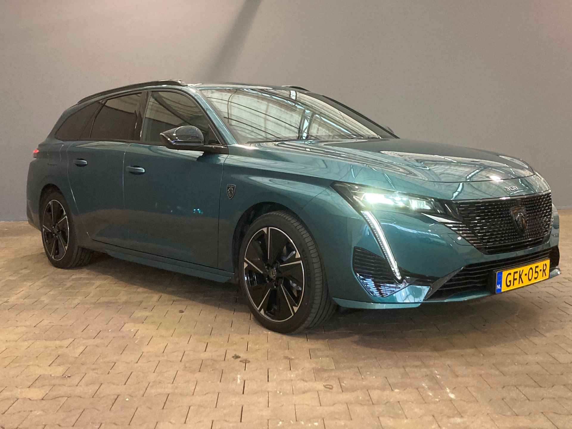 Peugeot e-308 SW GT EV 54 kWh| 11 kW lader | Apple Carplay/Android Auto|telefoonintegratie premium | dodehoek detectie - 33/33