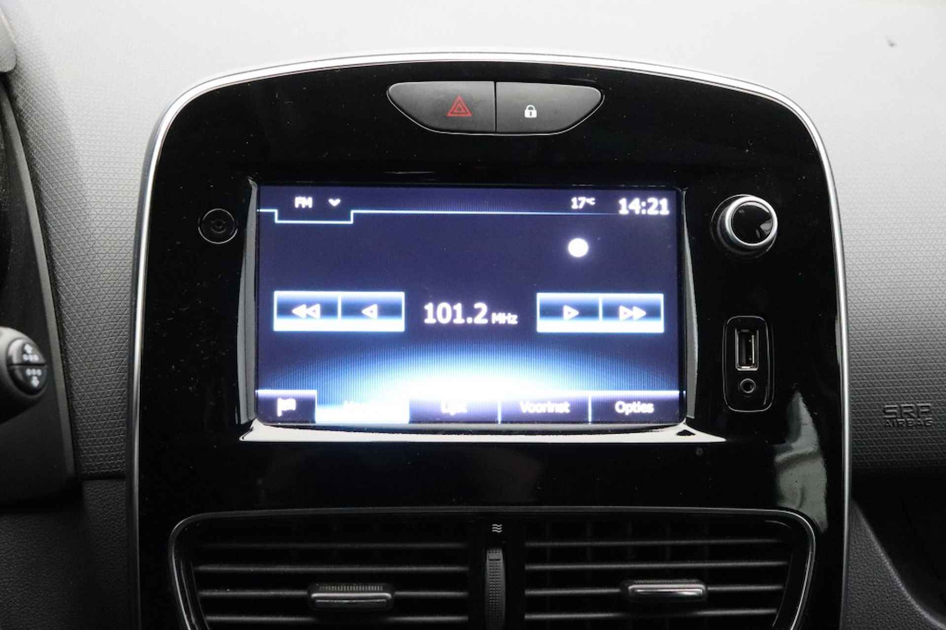 RENAULT Clio 0.9 TCe Estate Zen - Navi, CarPlay - 11/17