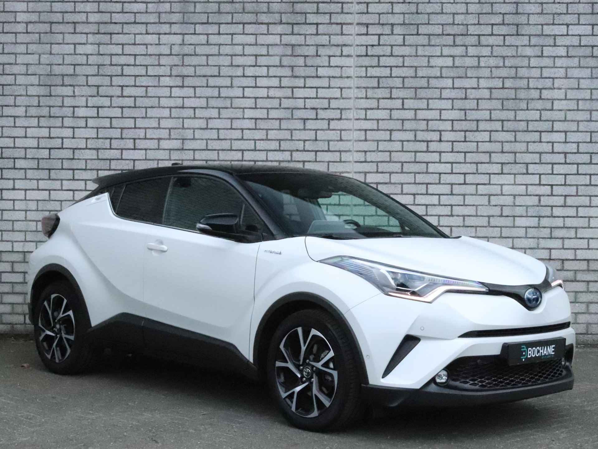 Toyota C-HR 1.8 Hybrid Style Ultimate | Navigatie | Achteruitrijcamera | Stoelverwarming | - 6/39