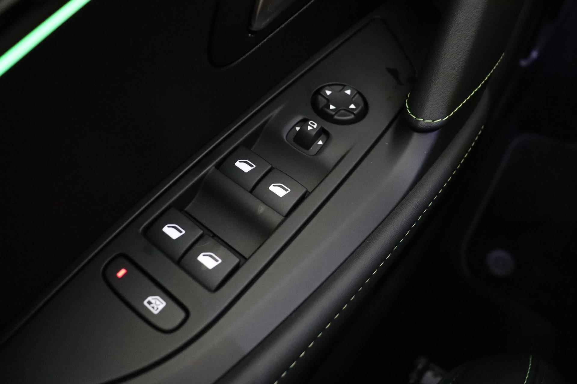 Peugeot e-208 EV GT Pack 50 kWh 100% Elektrisch | 3-Fase | Camera | Parkeersensor | Stoelverwarming | Navigatie | Cruise Control | 3D Instrumentenpaneel | - 18/40