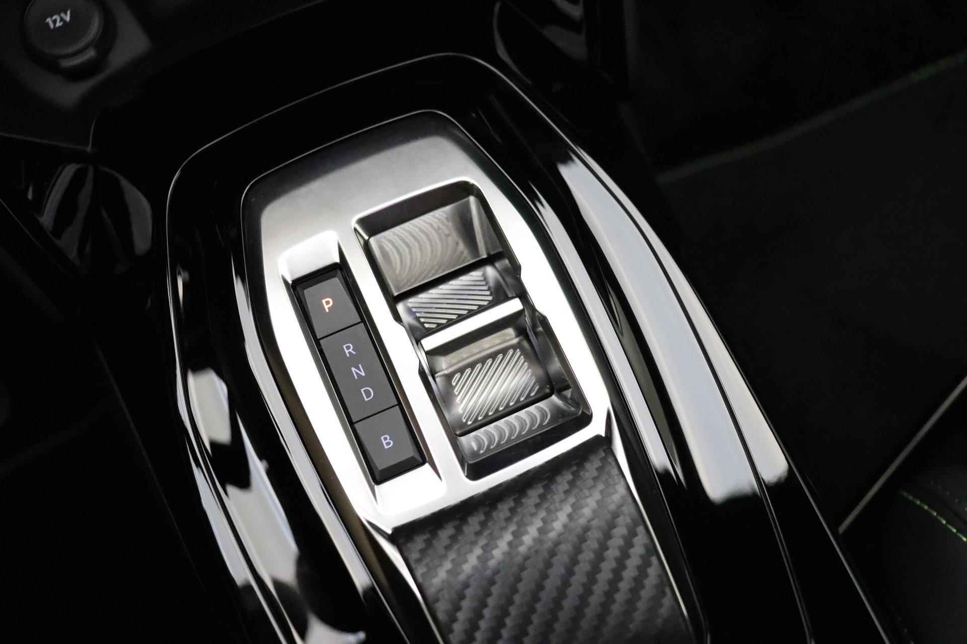 Peugeot e-208 EV GT Pack 50 kWh 100% Elektrisch | 3-Fase | Camera | Parkeersensor | Stoelverwarming | Navigatie | Cruise Control | 3D Instrumentenpaneel | - 32/40