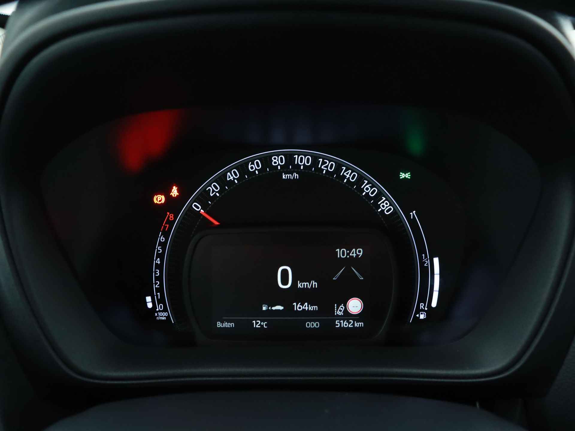 Toyota Aygo X 1.0 First Edition Limited | LED | Lichtmetalen velgen | Automatische airco | - 6/38