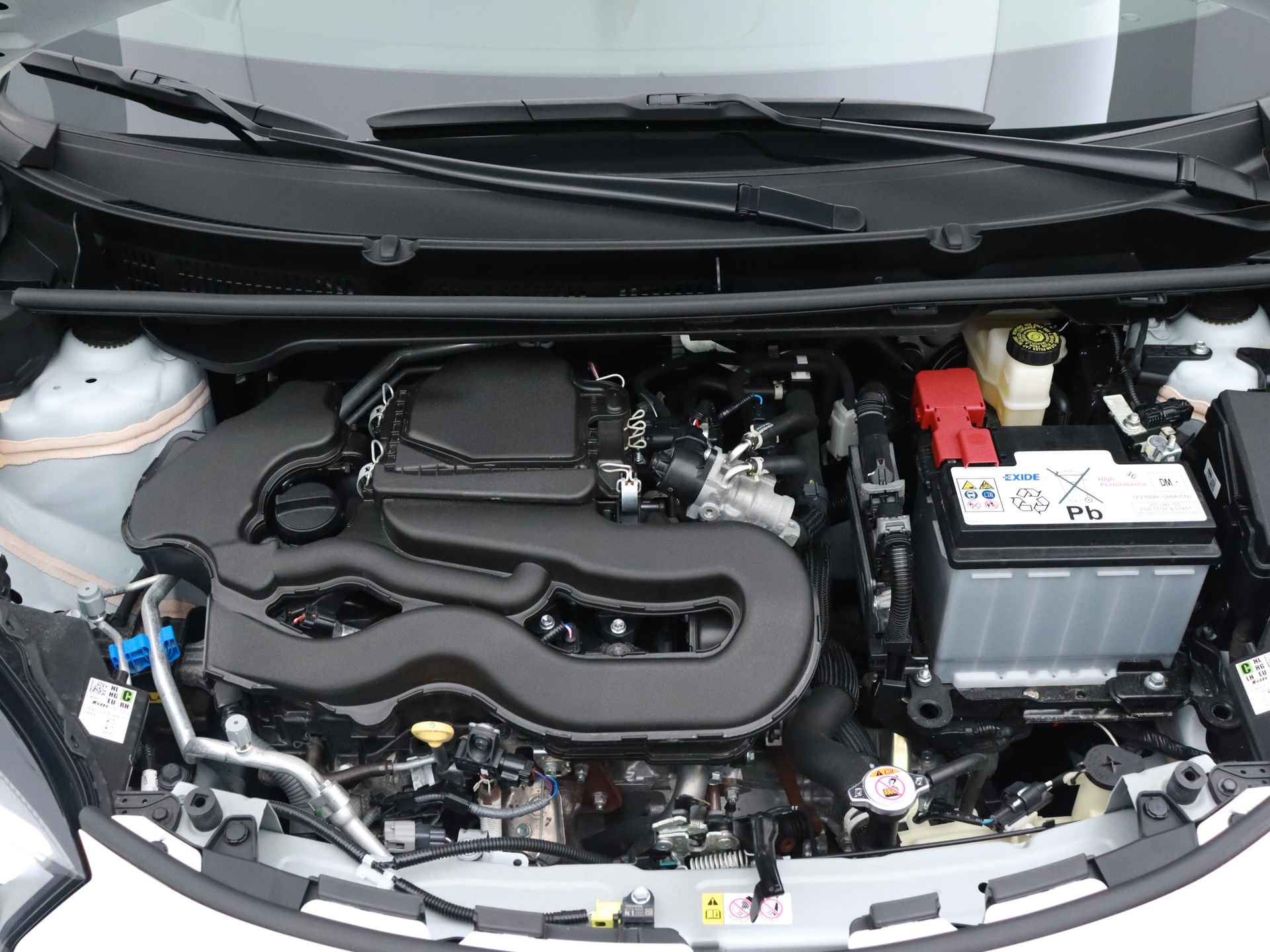 Toyota Aygo X 1.0 First Edition Limited | LED | Lichtmetalen velgen | Automatische airco | - 35/38