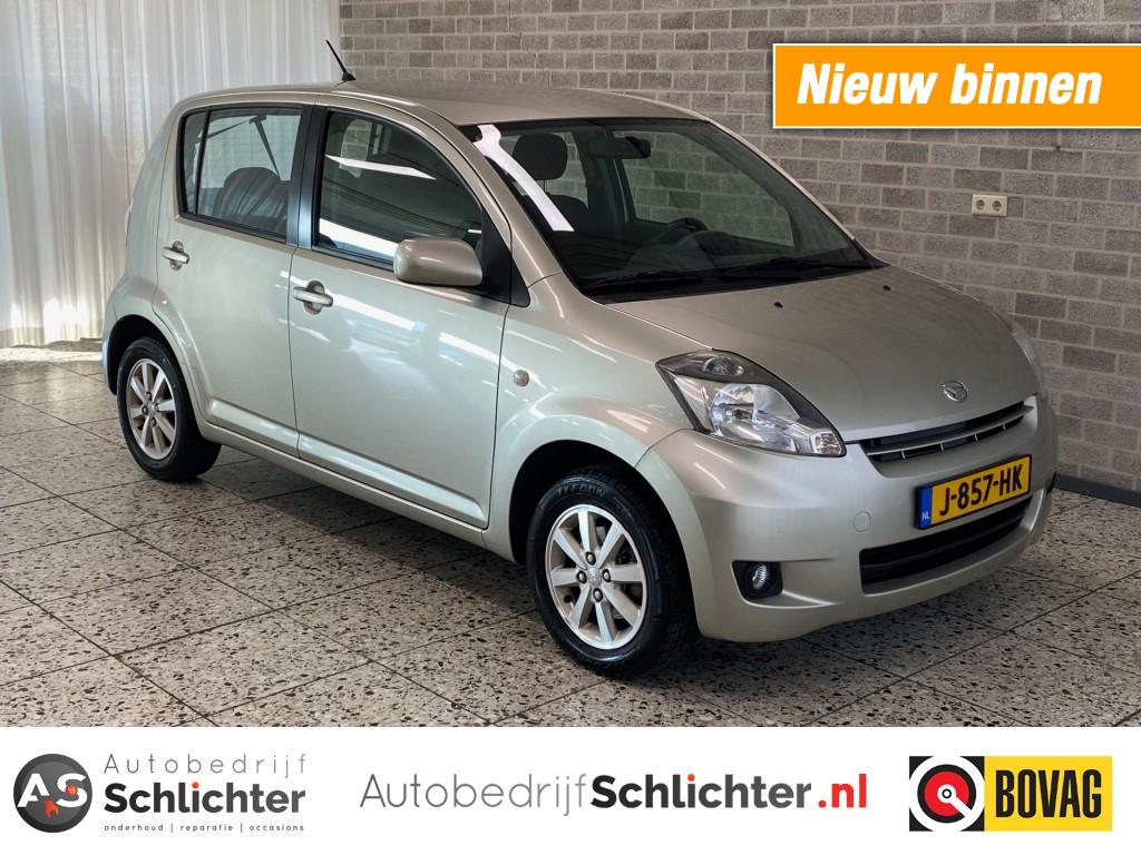 DAIHATSU Sirion 1.3 Supreme Airco/LM-velgen/El-Ramen/All-Seasonbanden/AUX