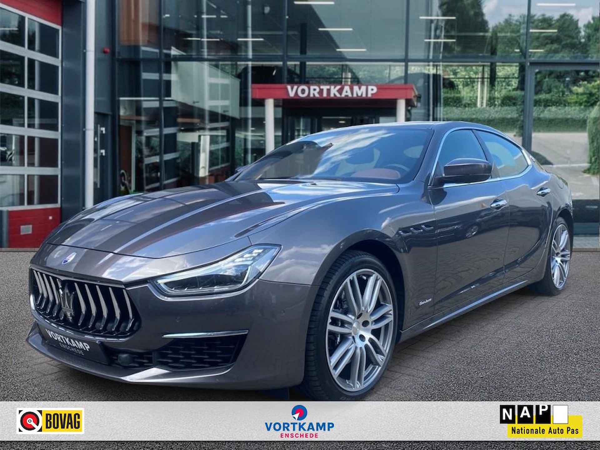 MASERATI Ghibli 3.0 TDI BOWERS WILKINS/LEDER/CAMERA/NAVI/STOELVERW/ACC