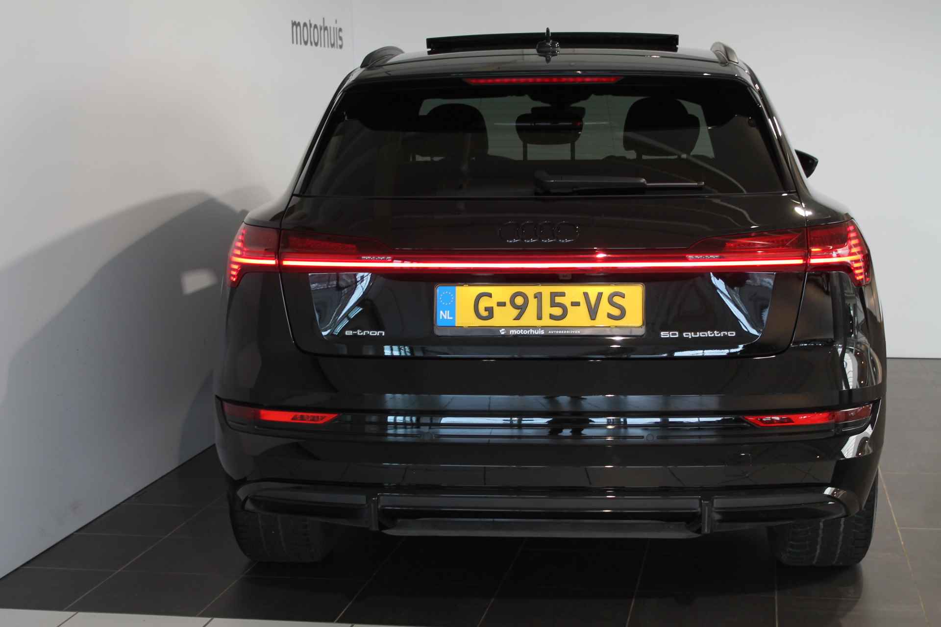 AUDI E-Tron 50 quattro 313pk Launch Edition Black - 5/41