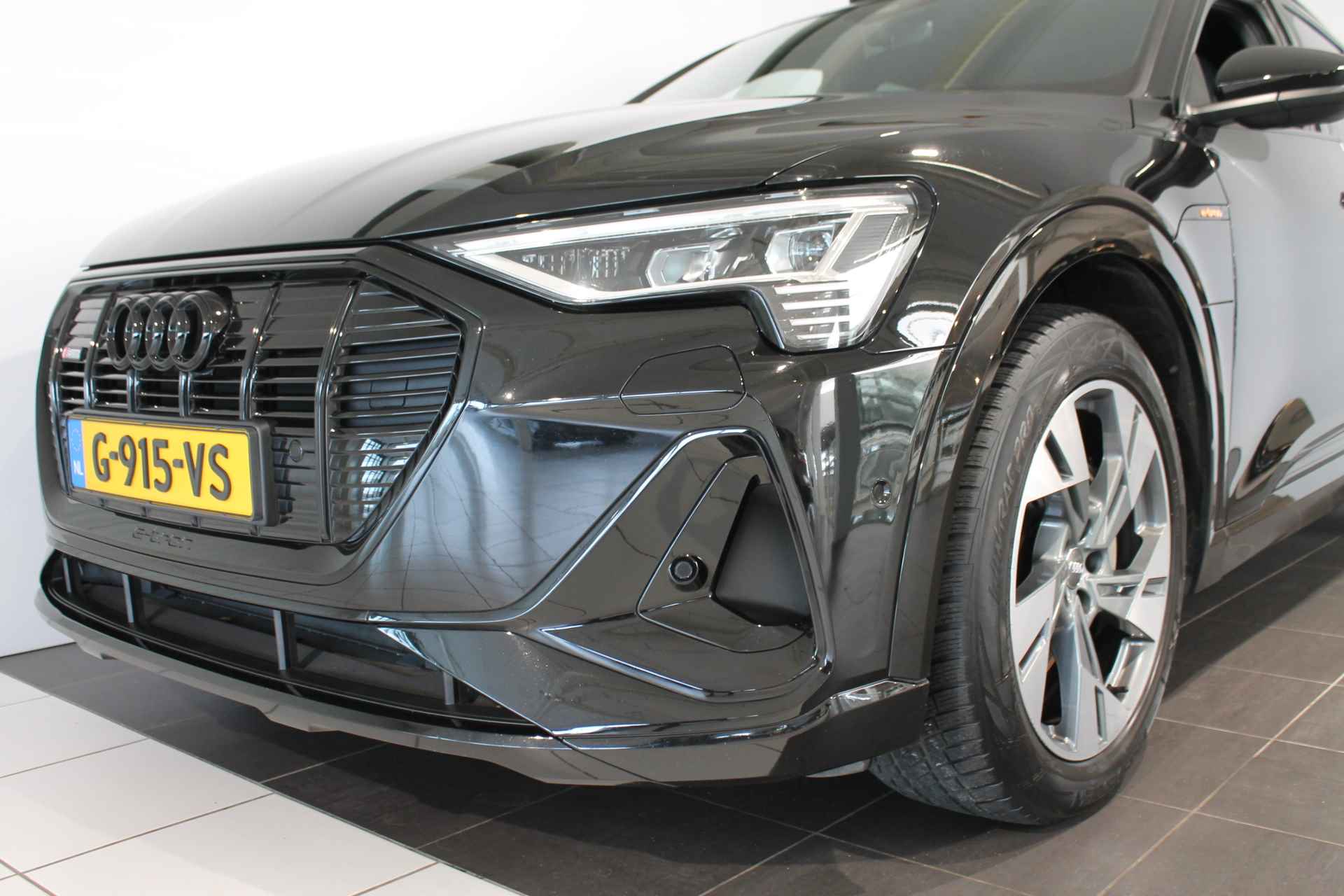 AUDI E-Tron 50 quattro 313pk Launch Edition Black - 9/41