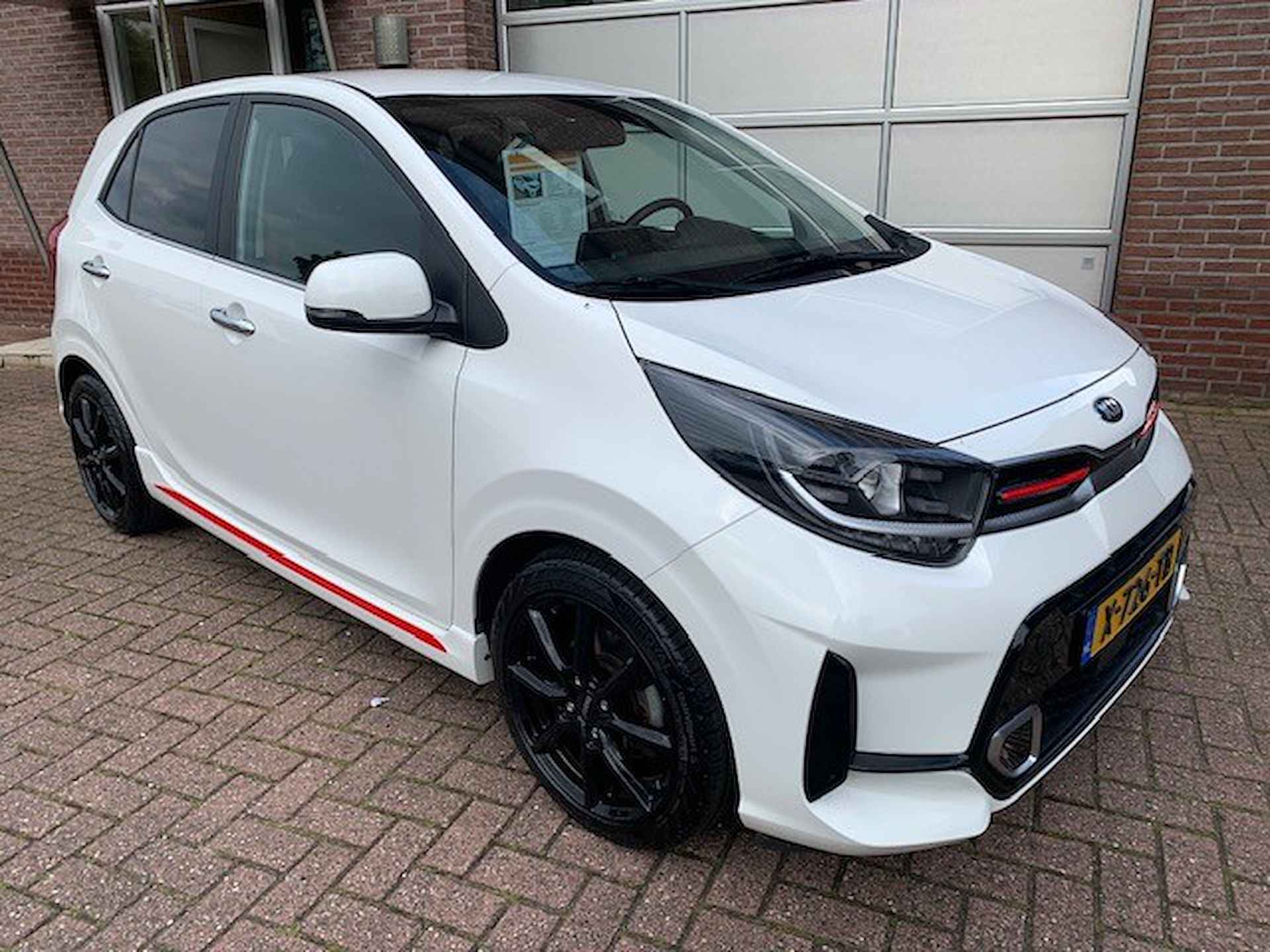 Kia Picanto 1.0 GT-Line Automaat Navigatie/ Leer / Camera - 3/24