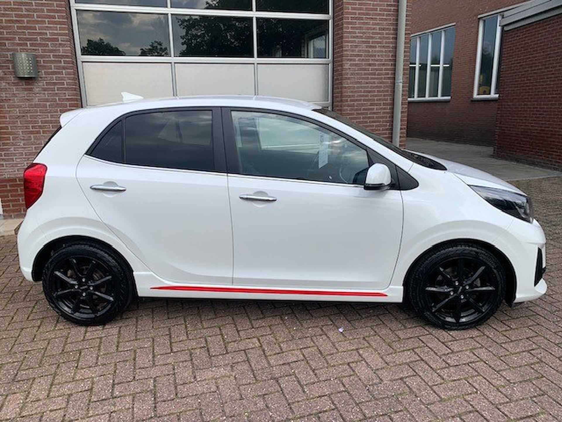 Kia Picanto 1.0 GT-Line Automaat Navigatie/ Leer / Camera - 7/24