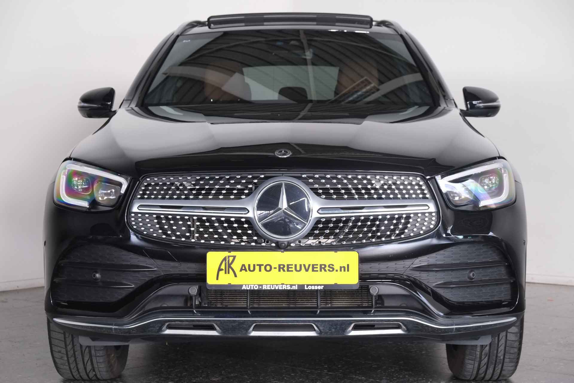 Mercedes-Benz GLC 300de 4MATIC Business Solution 3x AMG Plus Panorama / Opendak / Leder / Carplay / 360 Camera - 2/34
