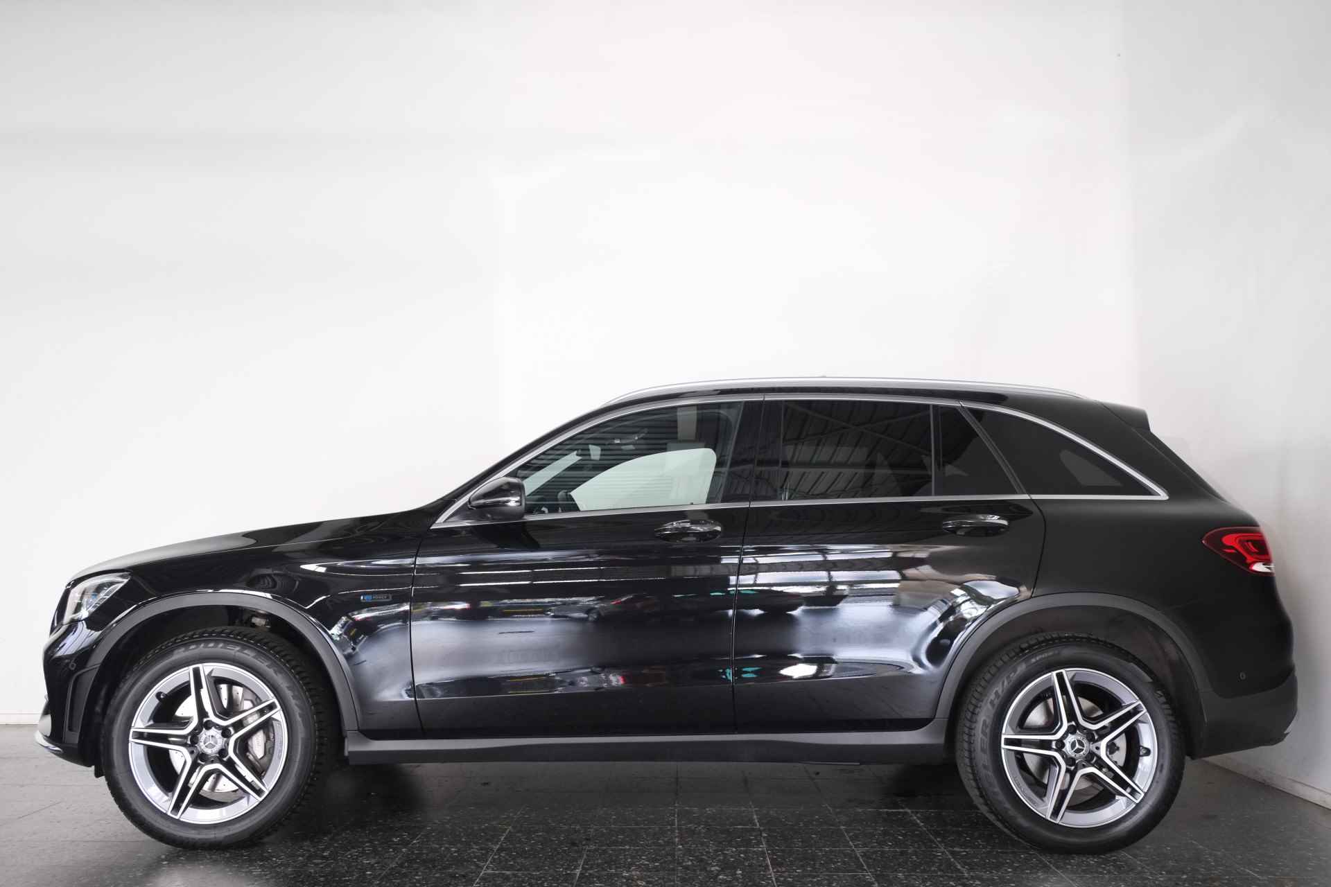 Mercedes-Benz GLC 300de 4MATIC Business Solution 3x AMG Plus Panorama / Opendak / Leder / Carplay / 360 Camera - 34/34