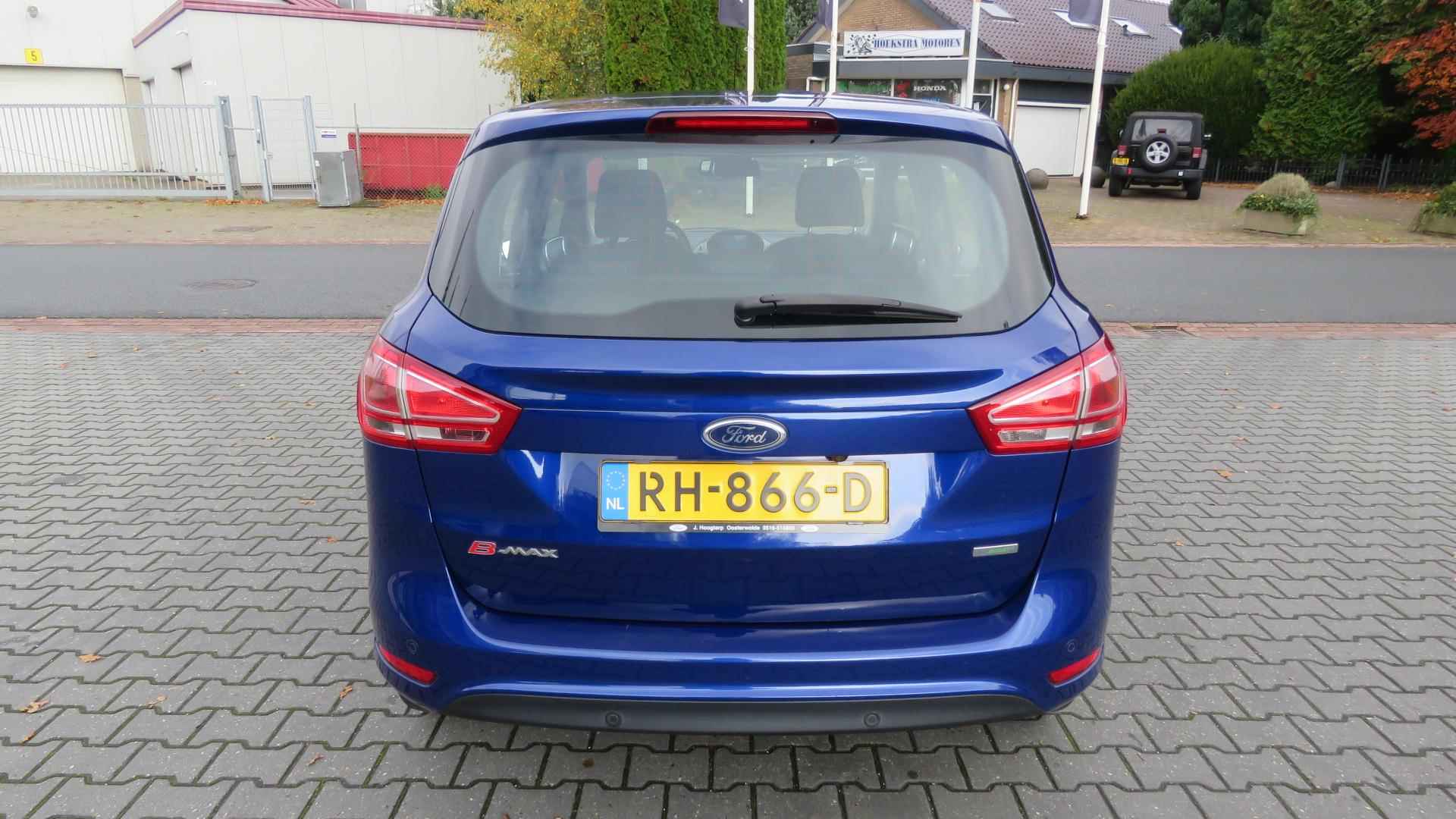 Ford B-Max 1.0 EcoBoost Titanium PDC, Camera, Voorruitverw., Navigatie, 61772 km!! - 18/28