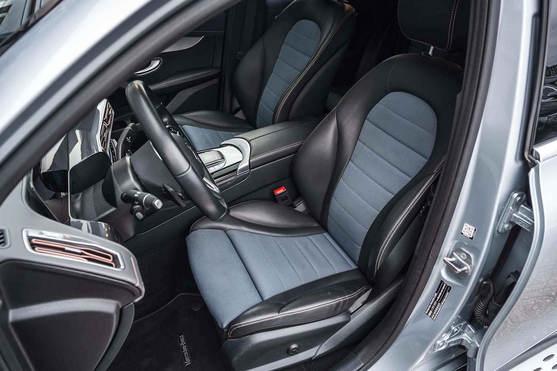 Mercedes-Benz EQC 400 4MATIC Premium Plus 80 kWh | Schuifdak | Multibeam Led | elektrische stoelen | Rijassistentiepakket | 360 camera | Keyless Go | Burmester Sound | BTW voertuig - 14/36