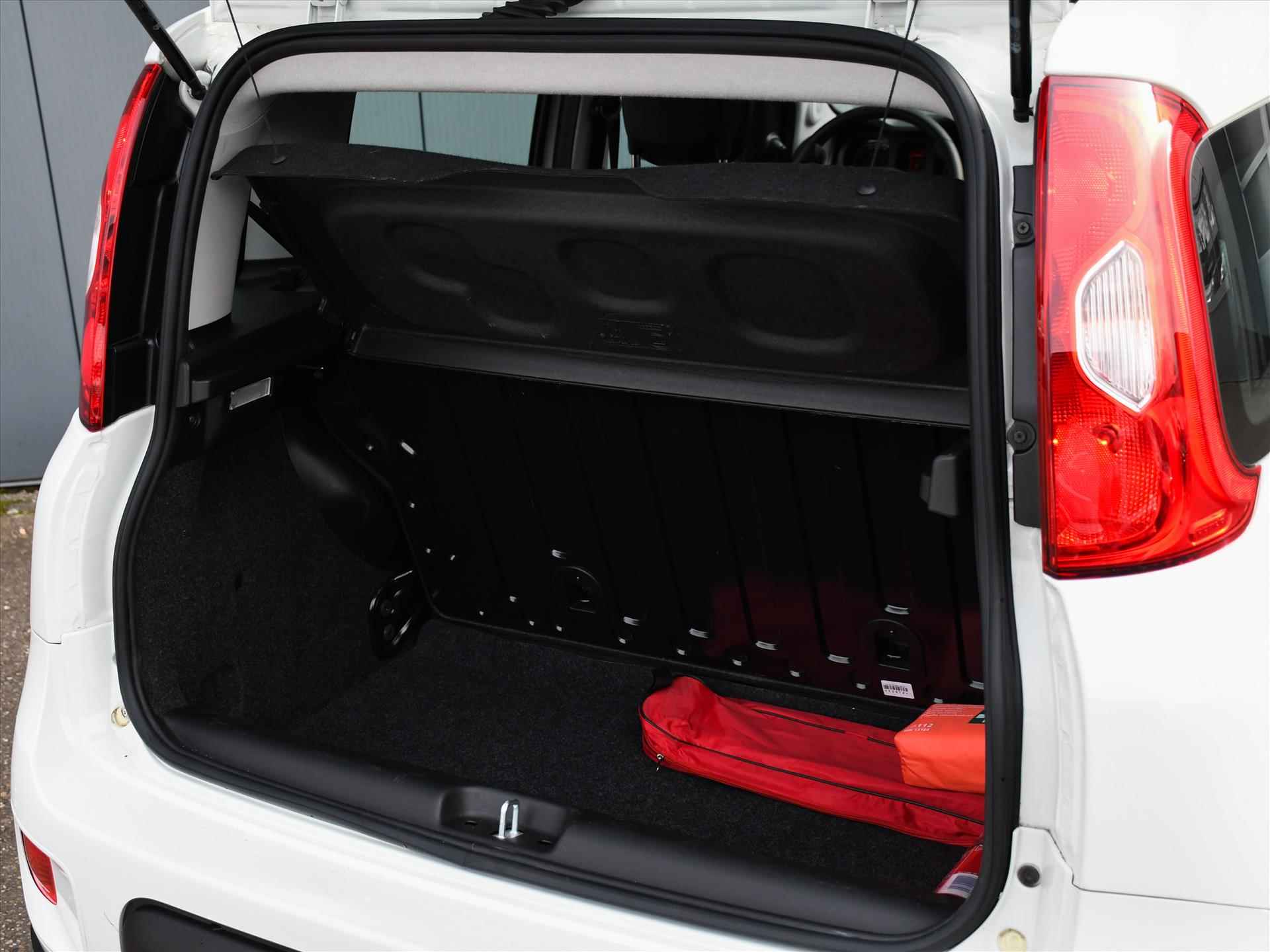 Fiat Panda City Life 1.0 Mild-Hybrid 70pk 15'' LM | DAB+ RADIO | AIRCO | USB | 21.612 KM | 24 MND GARANTIE - 10/24