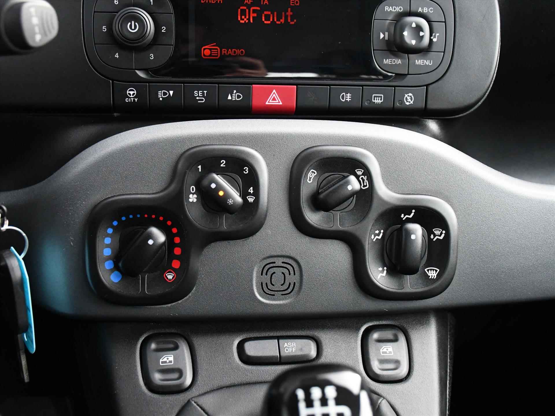 Fiat Panda City Life 1.0 Mild-Hybrid 70pk 15'' LM | DAB+ RADIO | AIRCO | USB | 21.612 KM | 24 MND GARANTIE - 16/24