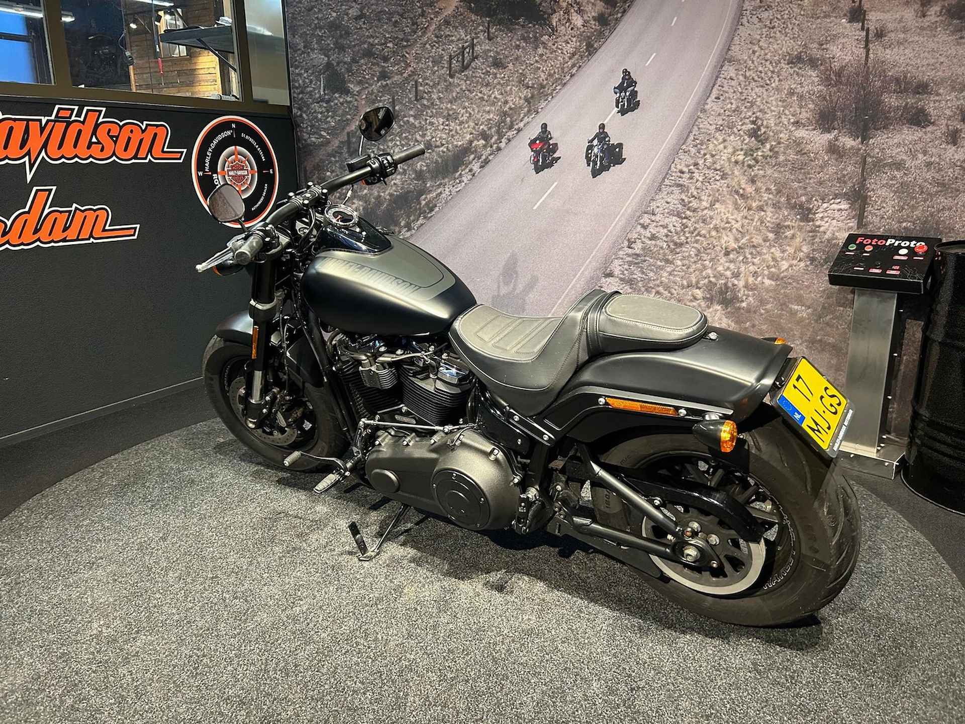 Harley-Davidson FXFB Fat Bob - 6/11