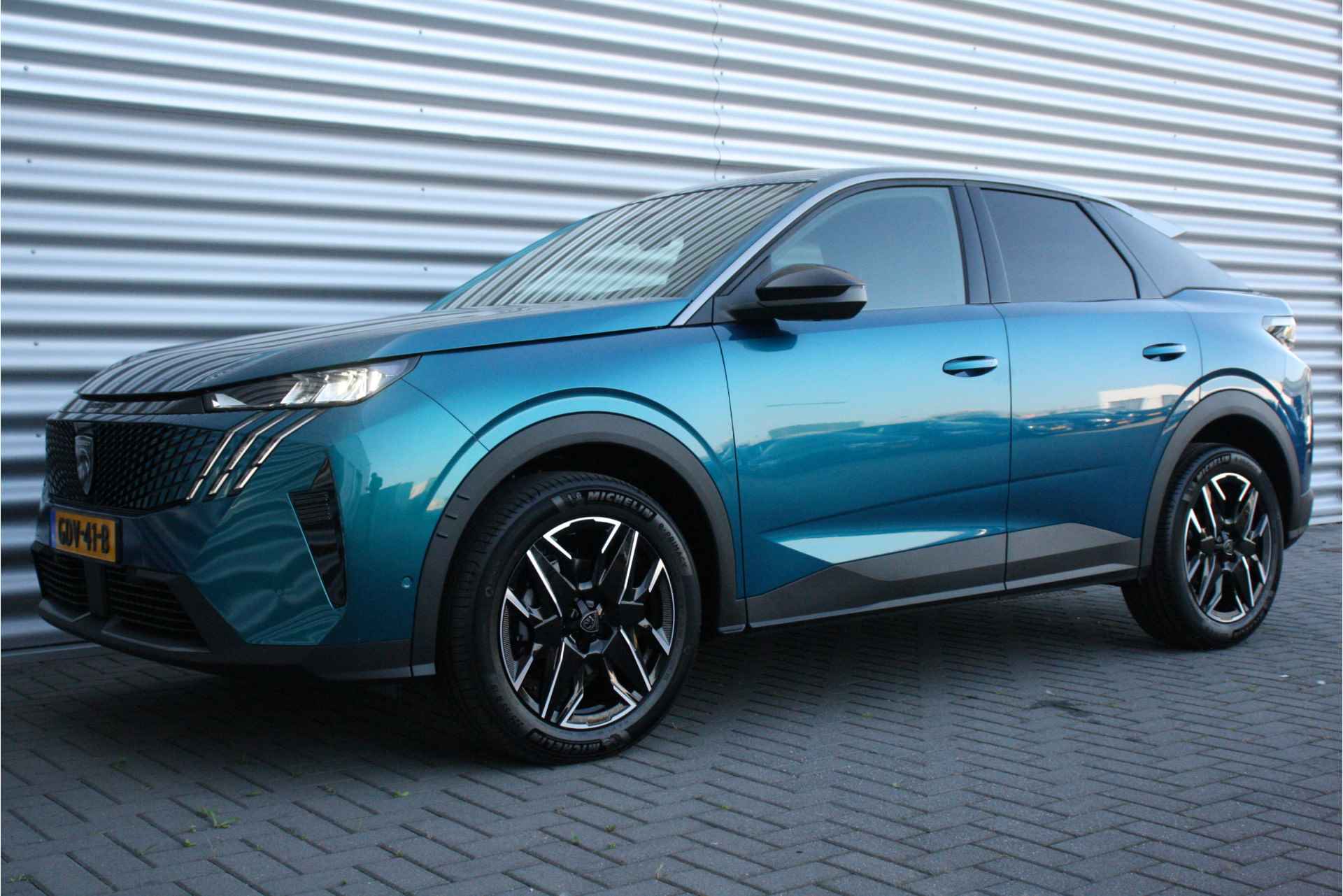 Peugeot 3008 1.2 HYBRID 136PK ALLURE / NAVI / LEDER / CLIMA / LED / PDC / 18" LMV / 360° CAMERA / KEYLESS / ADAPT. CRUISE / DIRECT LEVERBAAR - 6/42