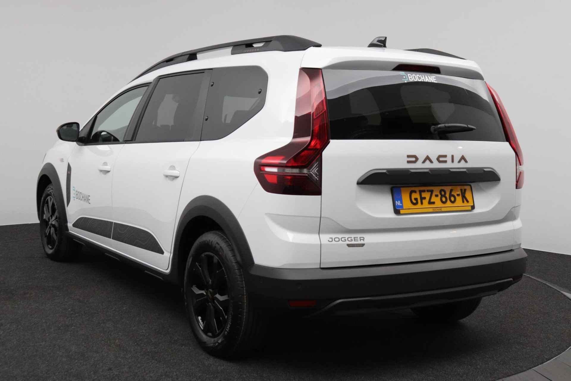 Dacia Jogger 1.6 Hybrid 140 Extreme 7p. - 8/36