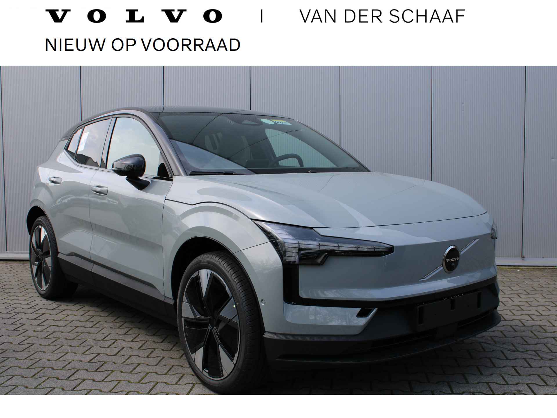 Volvo EX30 Extended Range Plus 69 kWh | Pine Interieur | komt in aanmerking voor € 2950,- subsidie | Stoel verwarming | direct leverbaar - 1/8