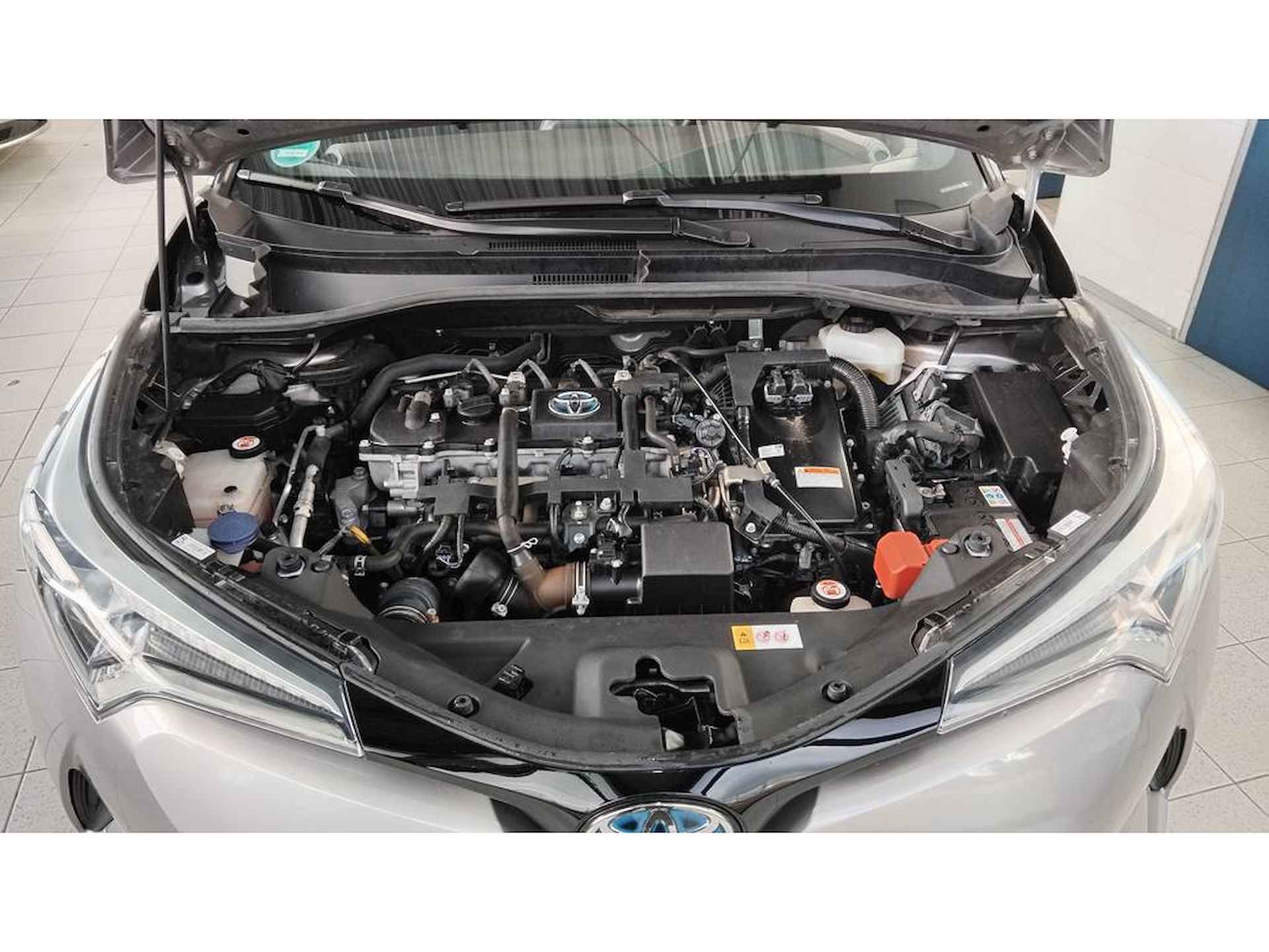 Toyota C-HR 1.8 Premium Trekhaak Navi JBL Dodehoek - 25/26