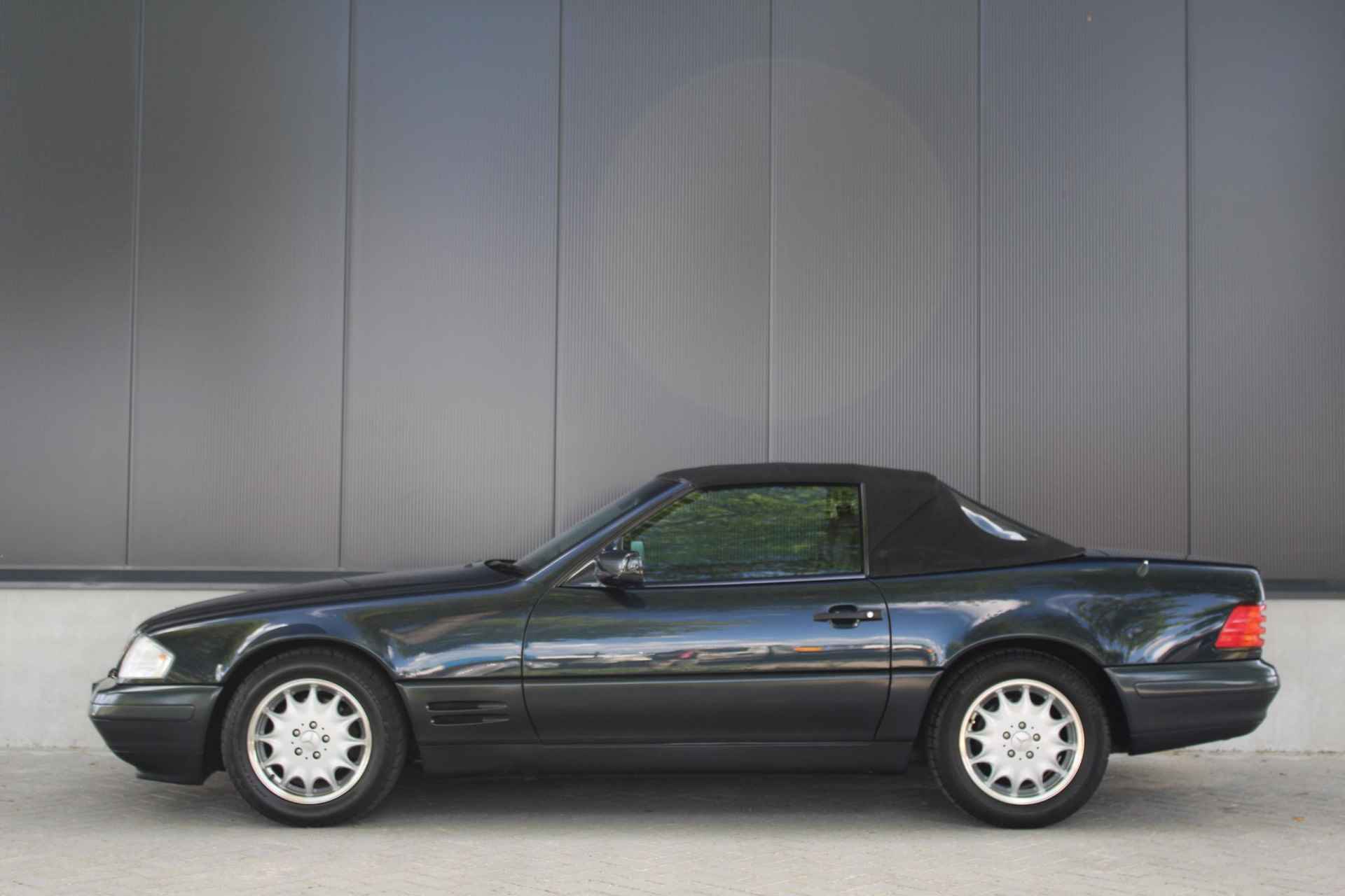 Mercedes-Benz SL 280 | Hardtop met glazen dak | Xenon | Leder | Voll. onderhouden! | - 3/39