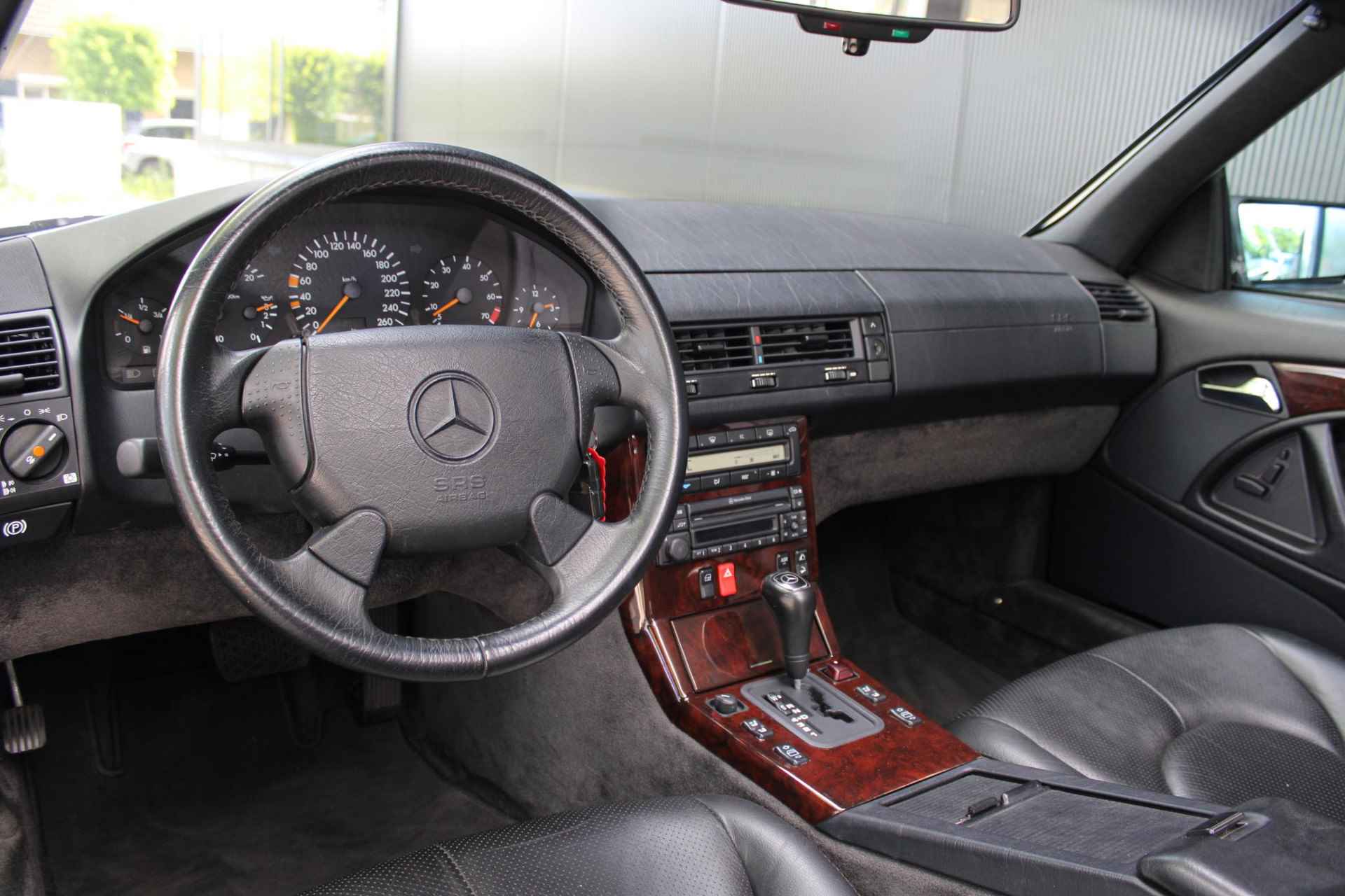 Mercedes-Benz SL 280 | Hardtop met glazen dak | Xenon | Leder | Voll. onderhouden! | - 9/39