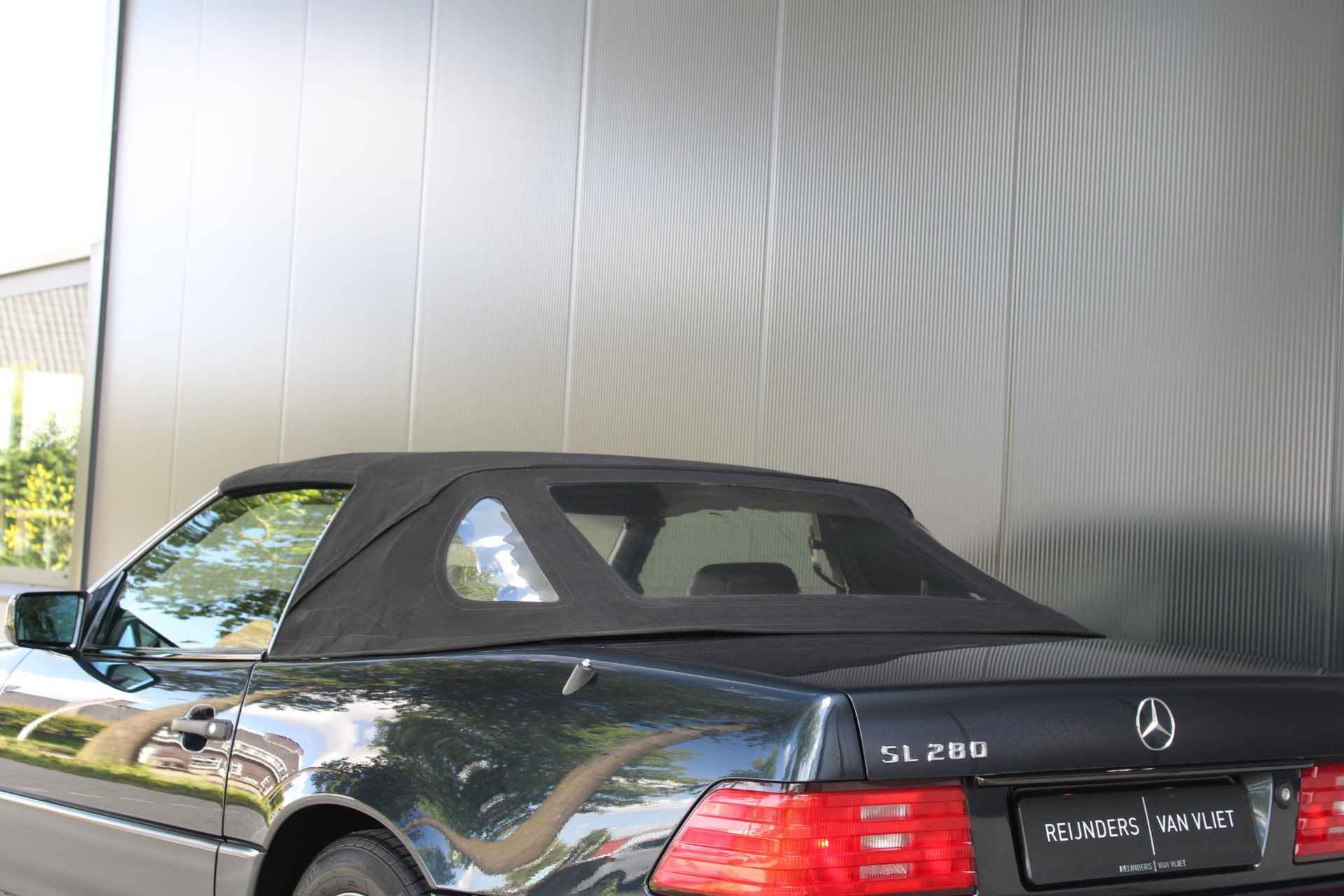 Mercedes-Benz SL 280 | Hardtop met glazen dak | Xenon | Leder | Voll. onderhouden! | - 36/39