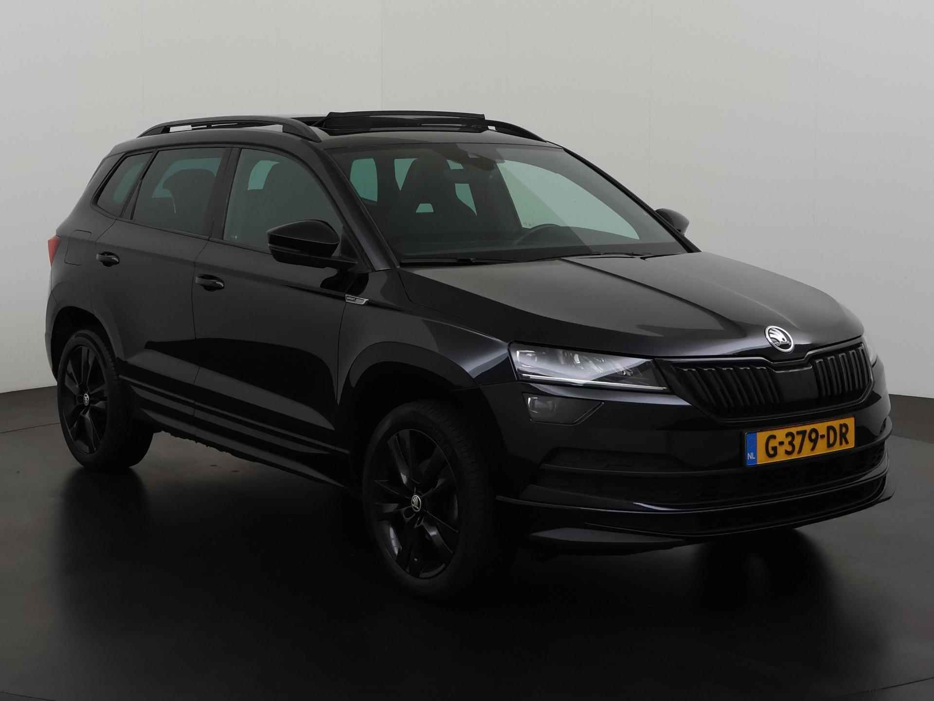 Skoda Karoq 1.5 TSI ACT Sportline Business | Panoramadak | Trekhaak | Adapt cruise | Elek klep | Zondag open! - 30/44