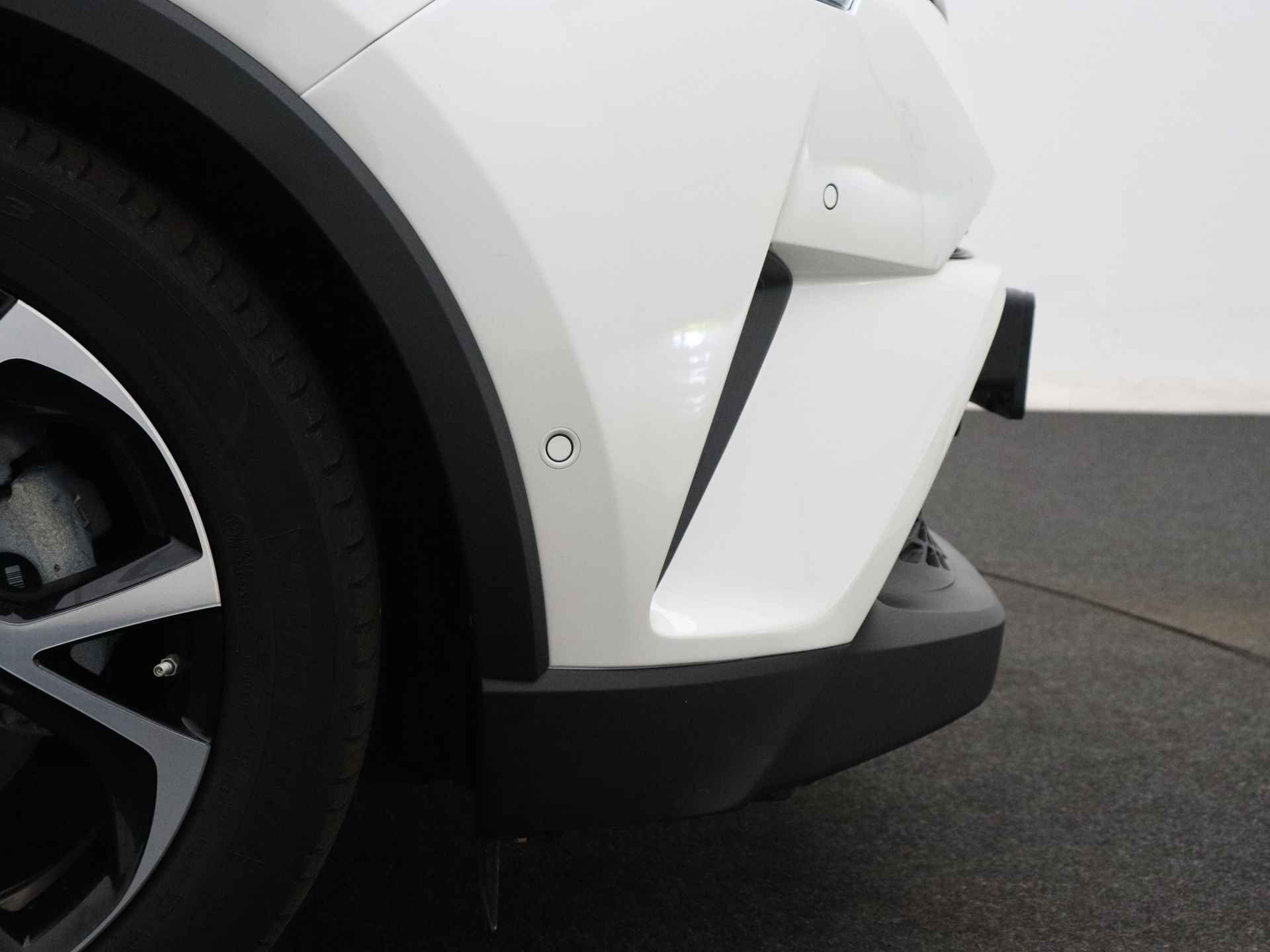 Toyota C-HR 1.8 Hybrid Style Ultimate | JBL | Parkeersensoren | Navigatie | - 44/46