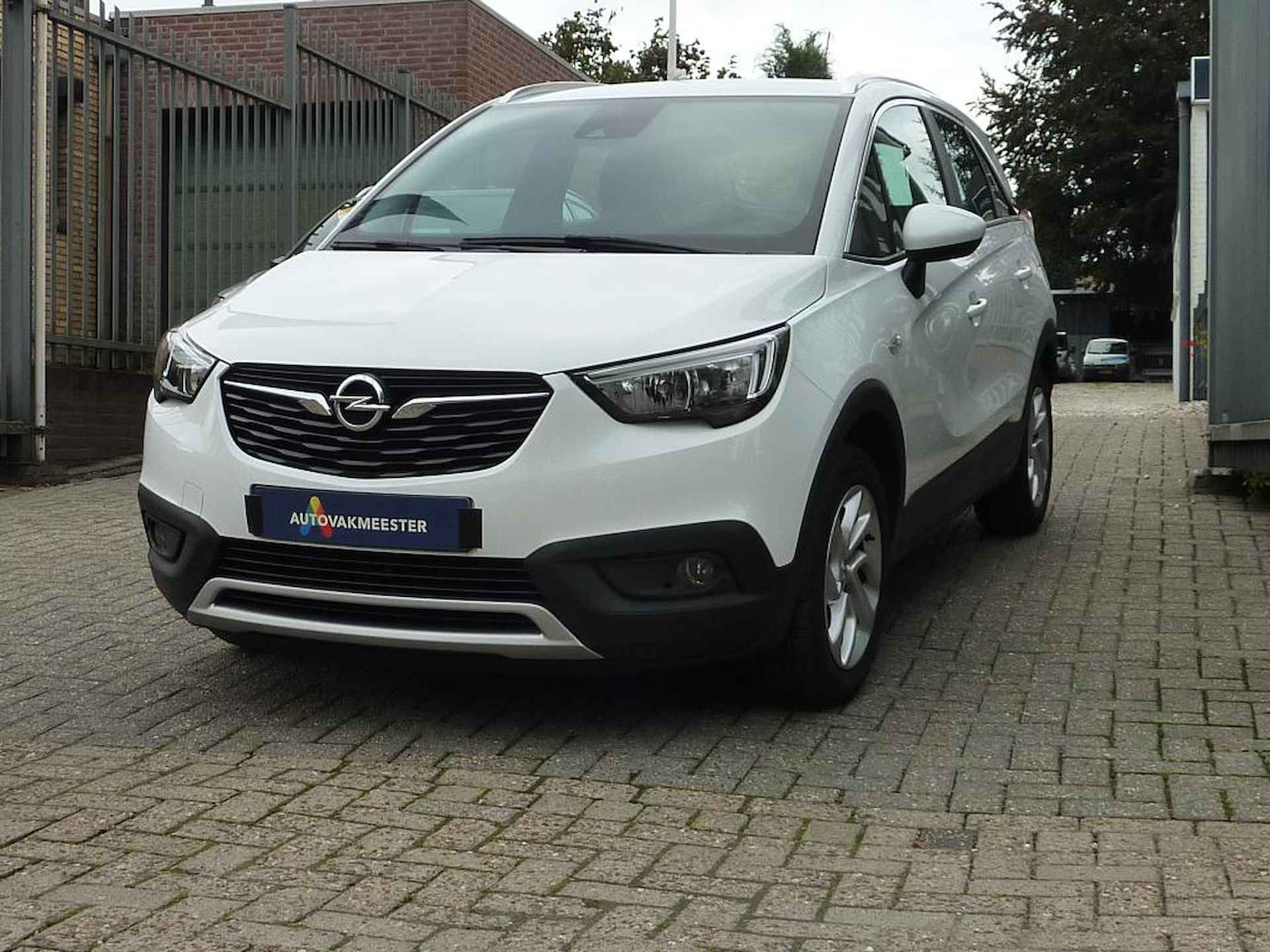 Opel Crossland X Crossland X 1.2 Turbo 110pk Innovation 5 h 2018 5 2020 11 - 3/22