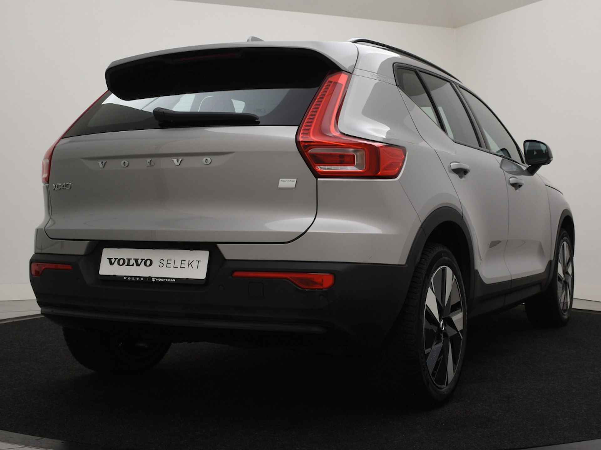 Volvo XC40 SINGLE MOTOR CORE GOOGLE MAPS CAMERA 19INCH - 4/30