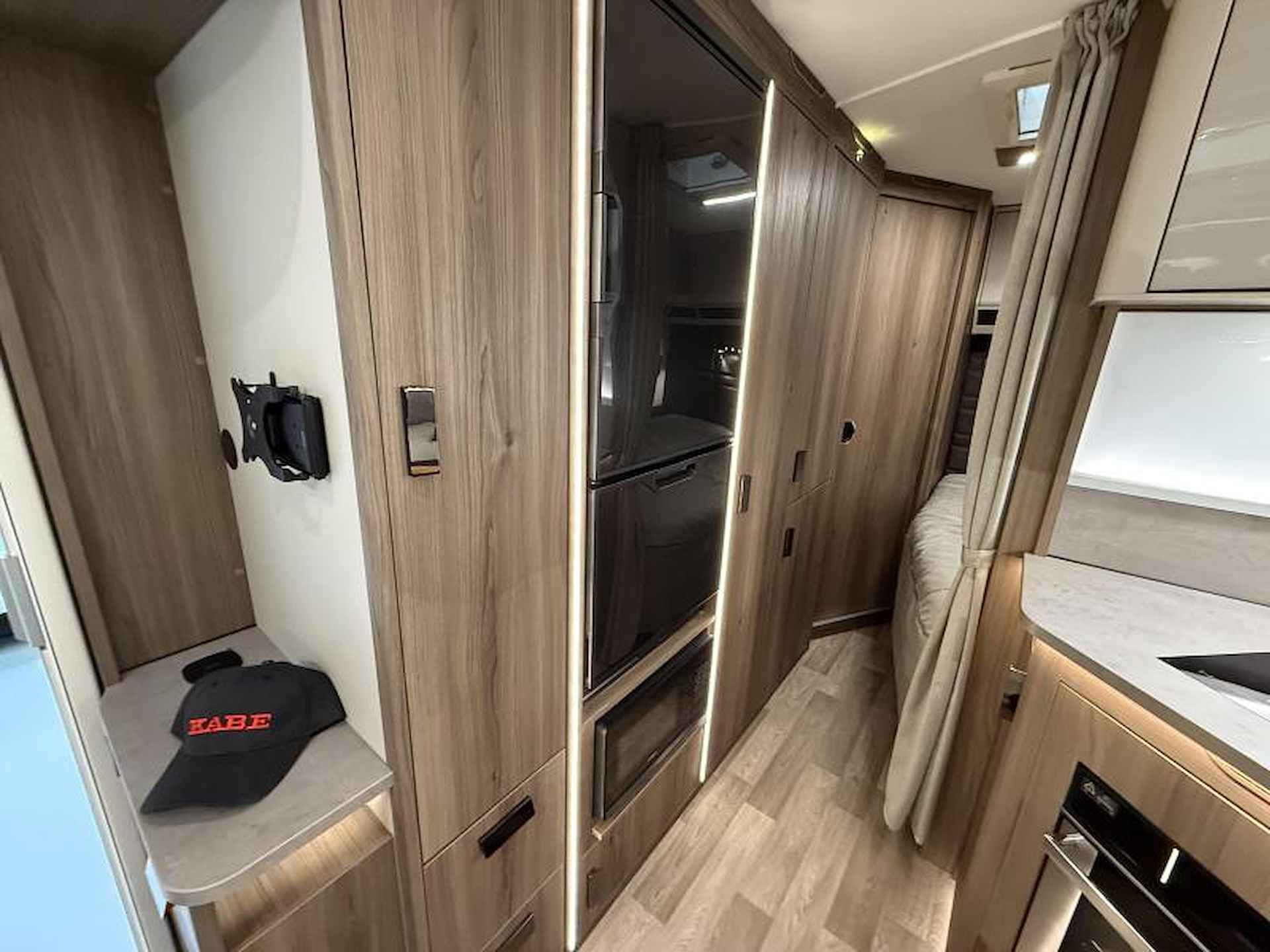 Kabe Imperial 560 NIEUW BINNEN - 14/14