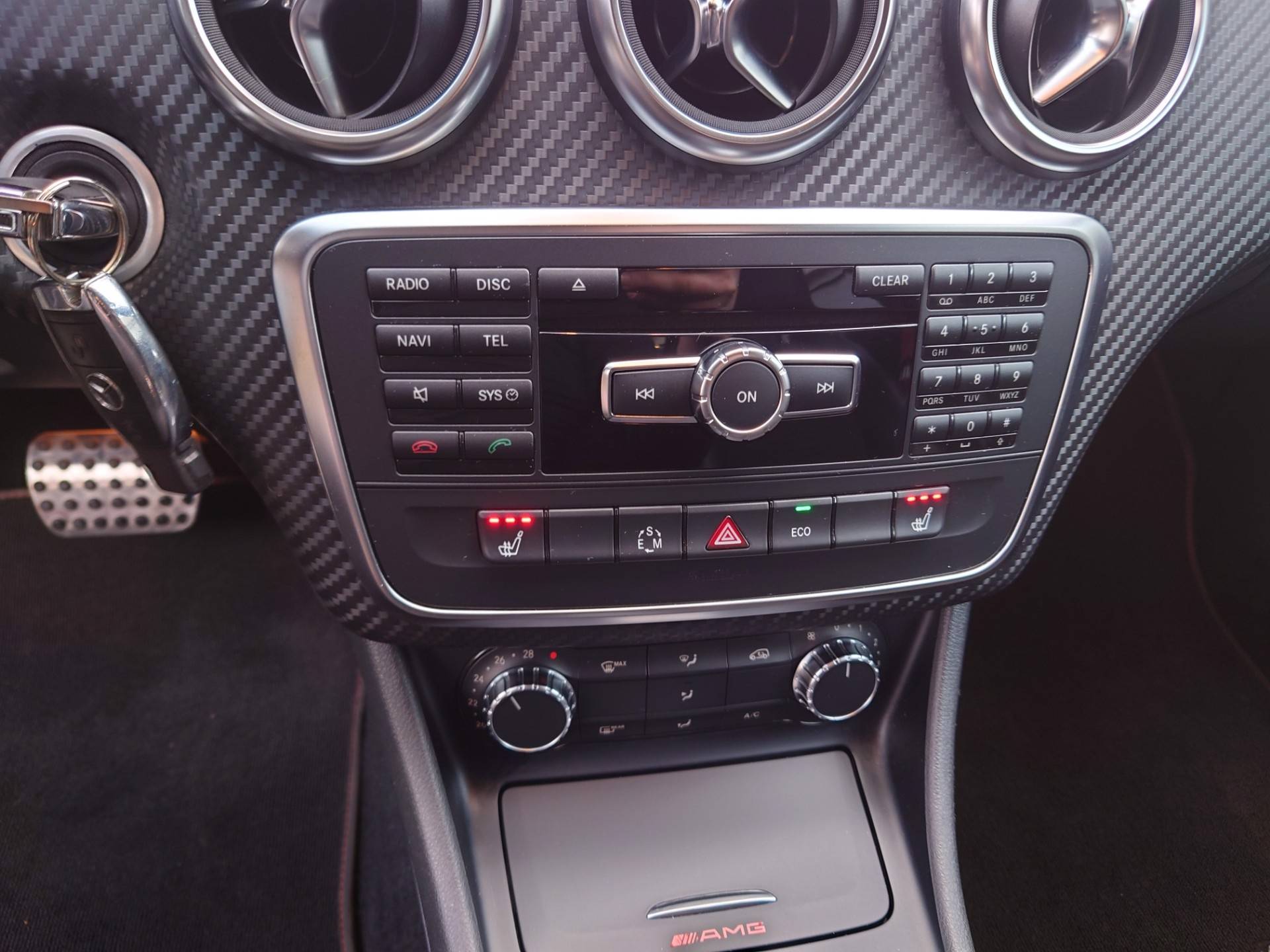 Mercedes-Benz A-klasse 250 Sport, Dealer onderhouden, Stoelverwarming, Navigatie, Sportstoelen - 21/23