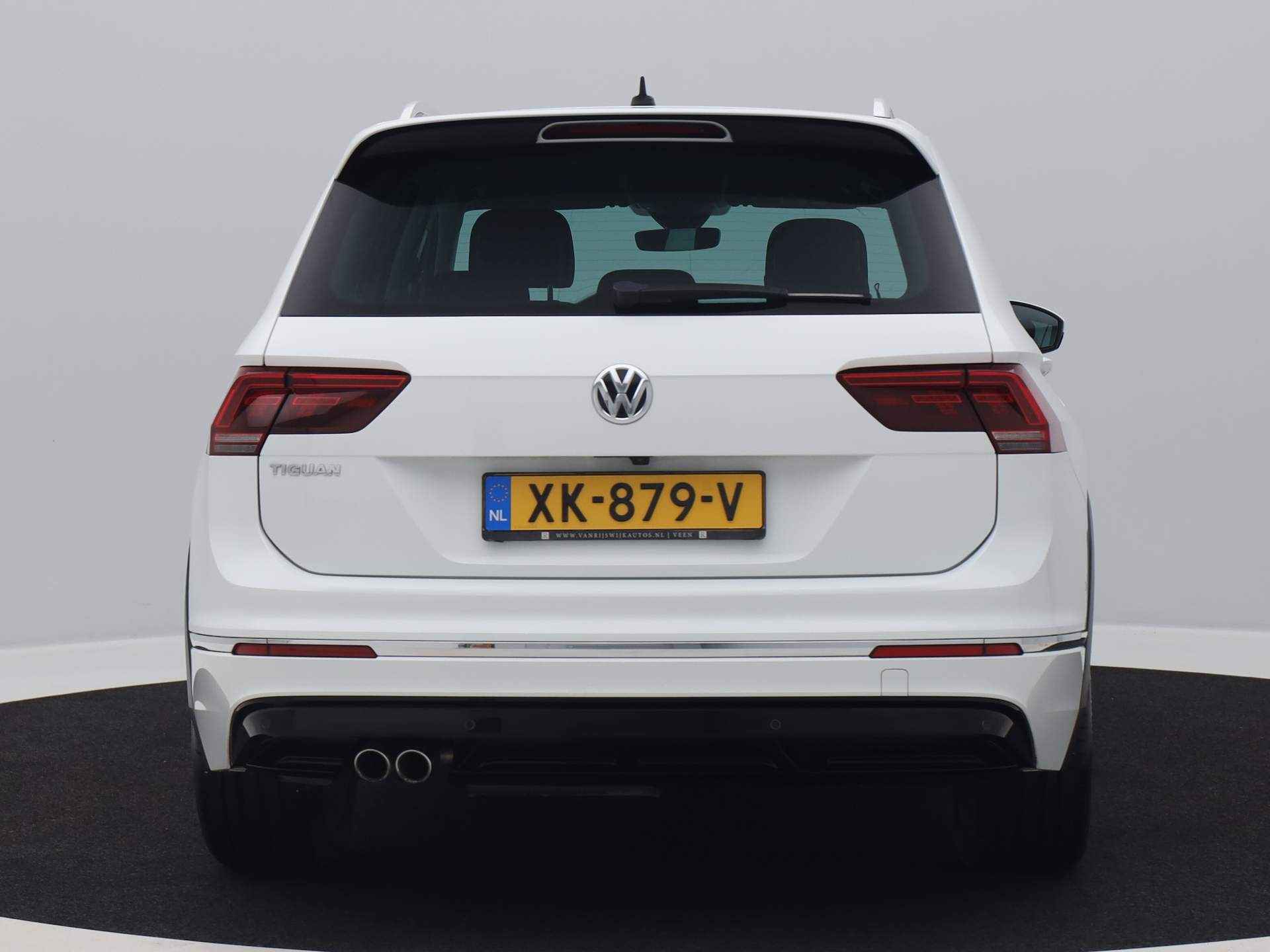 Volkswagen Tiguan 2.0 TDI 150 PK DSG-7 Highline R-Line | KEYLESS | ADAPTIVE | VIRTUAL | TREKHAAK - 14/30