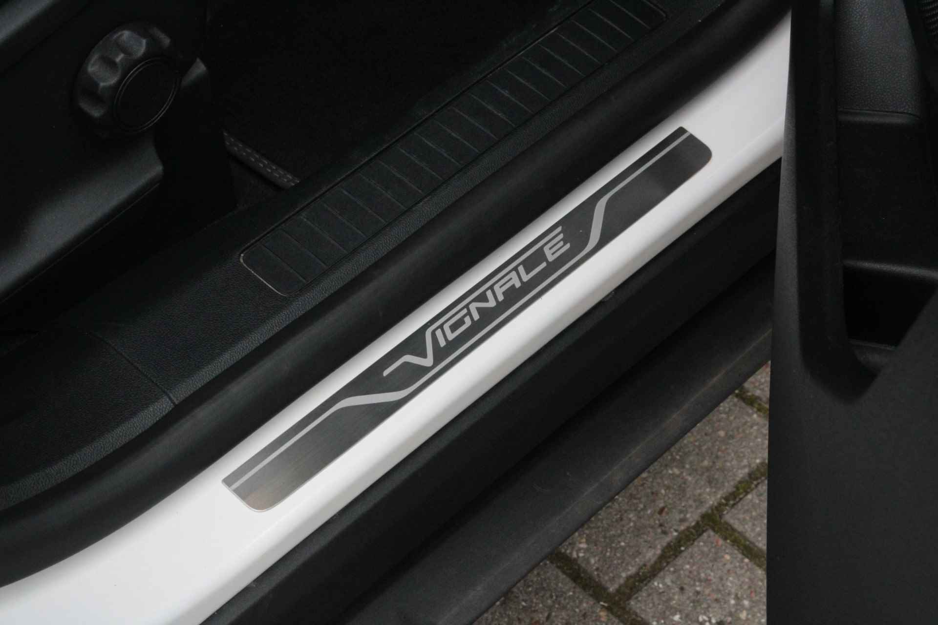 Ford Kuga 2.5 PHEV Vignale | Matrix LED | Head-up display | Trekhaak | Adaptive Cruise | 20'' Velgen - 17/17
